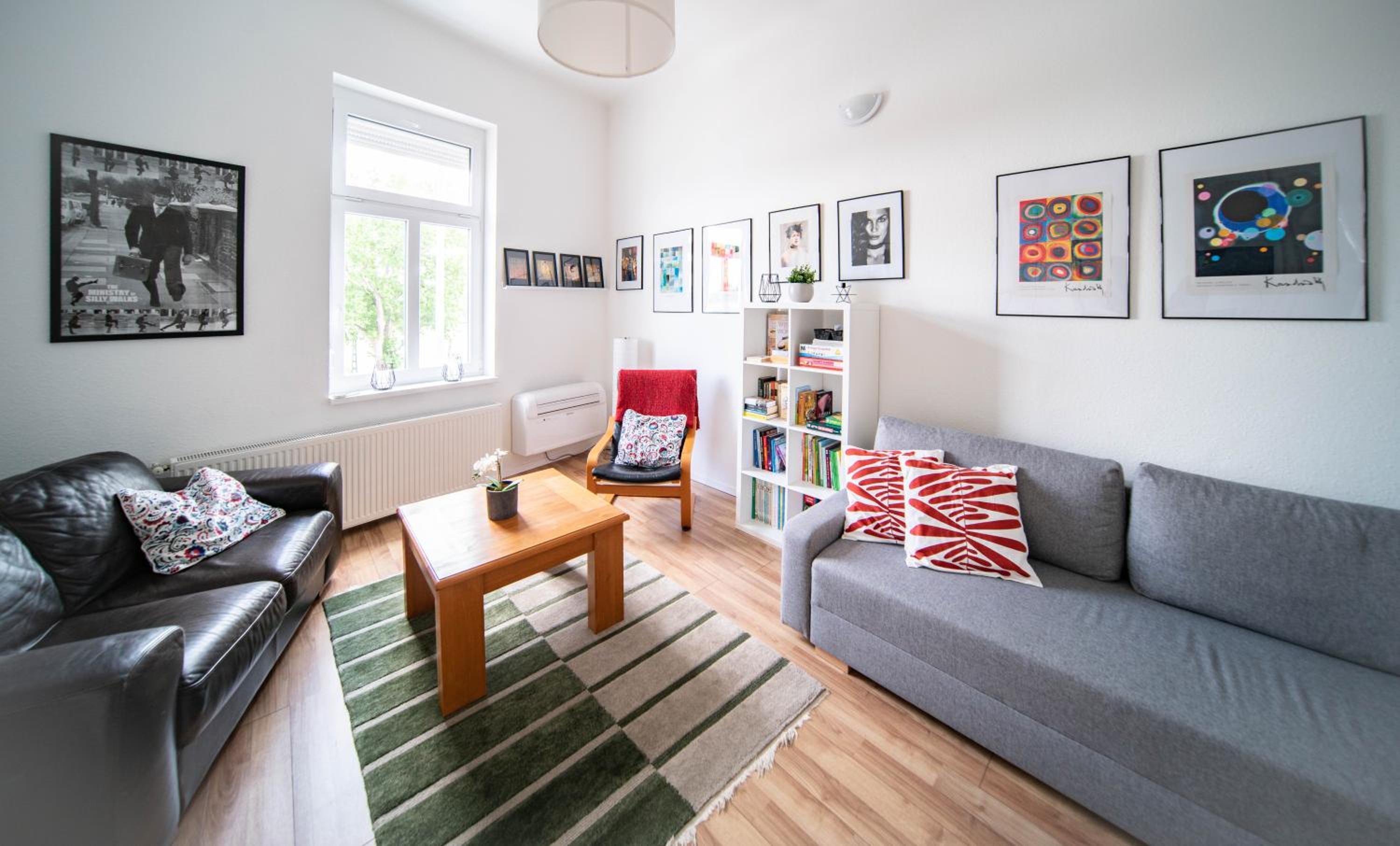 Cosy Rock Apartment view 2