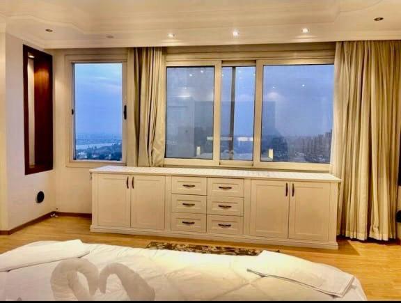 Amazing Duplex With Nile view
