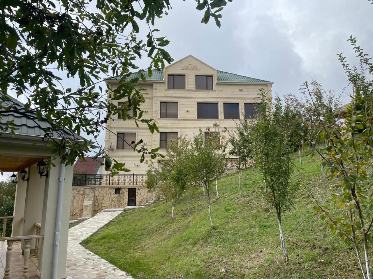 Sadakhli Hotel and Villa