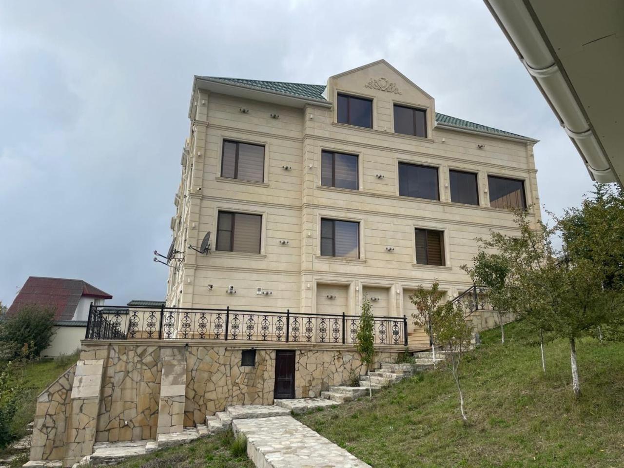 Sadakhli Hotel and Villa
