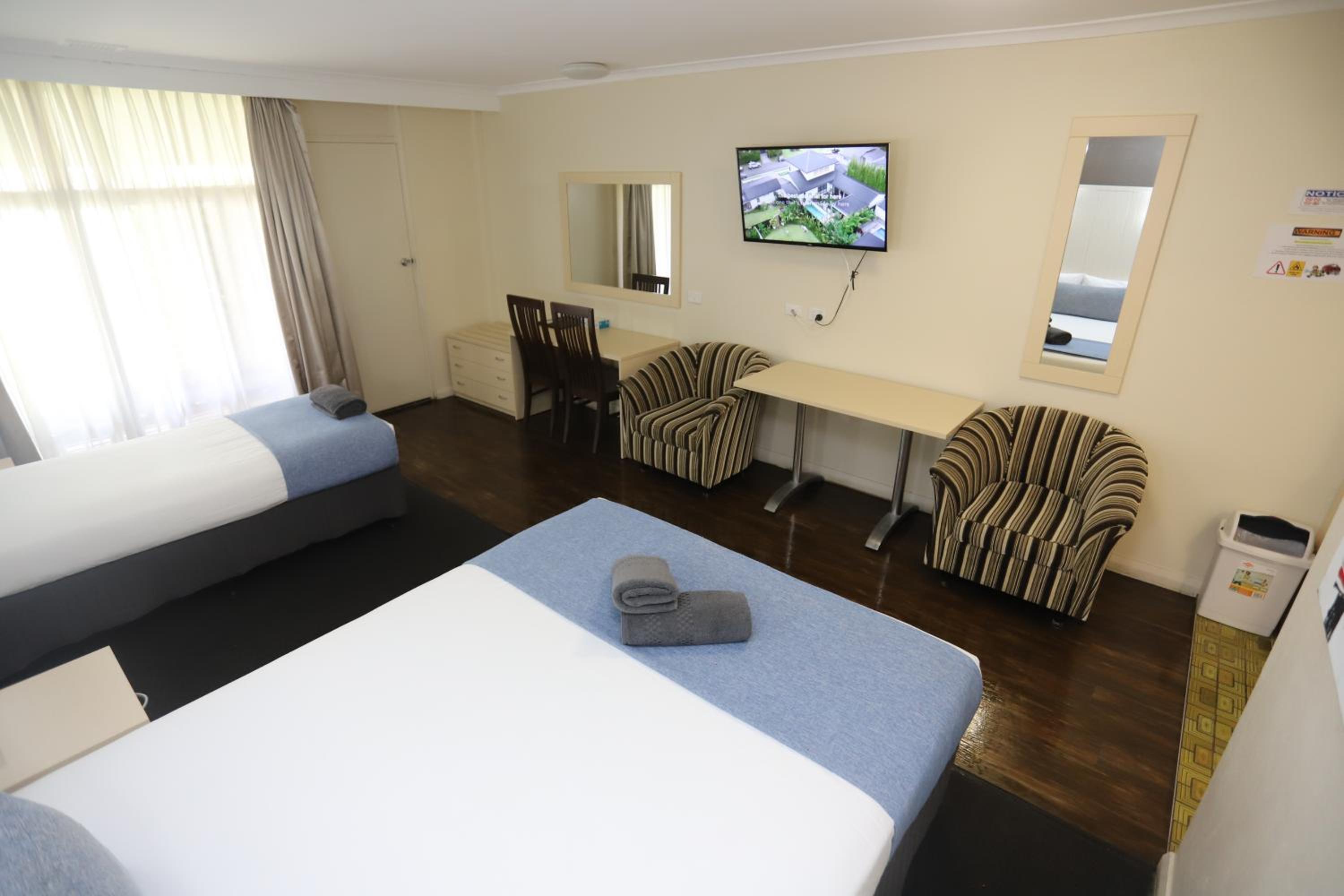 Sleepy Hill Motor Inn