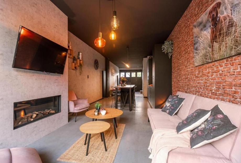 loftlivinq@sea