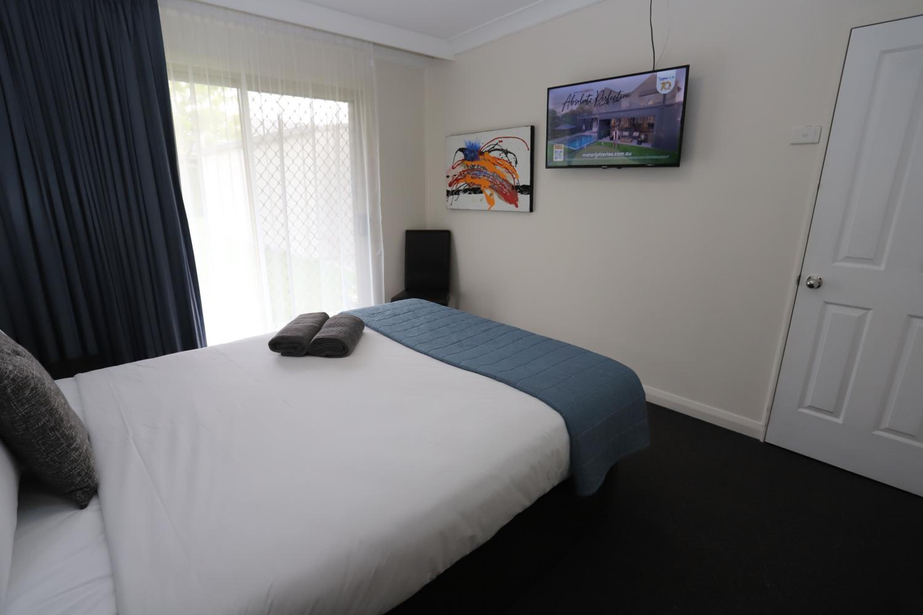 Sleepy Hill Motor Inn
