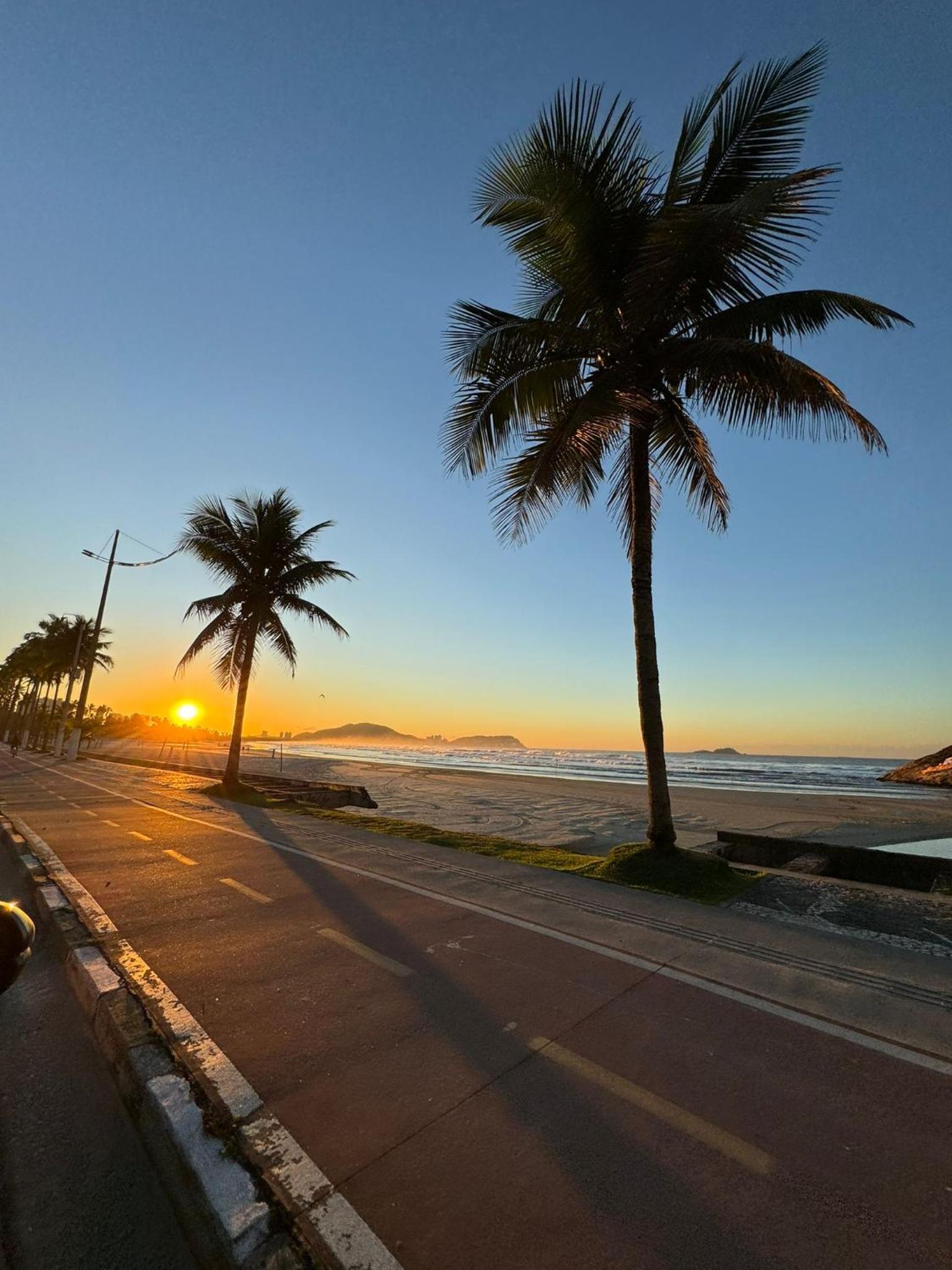 Suítes Delphin pé na areia