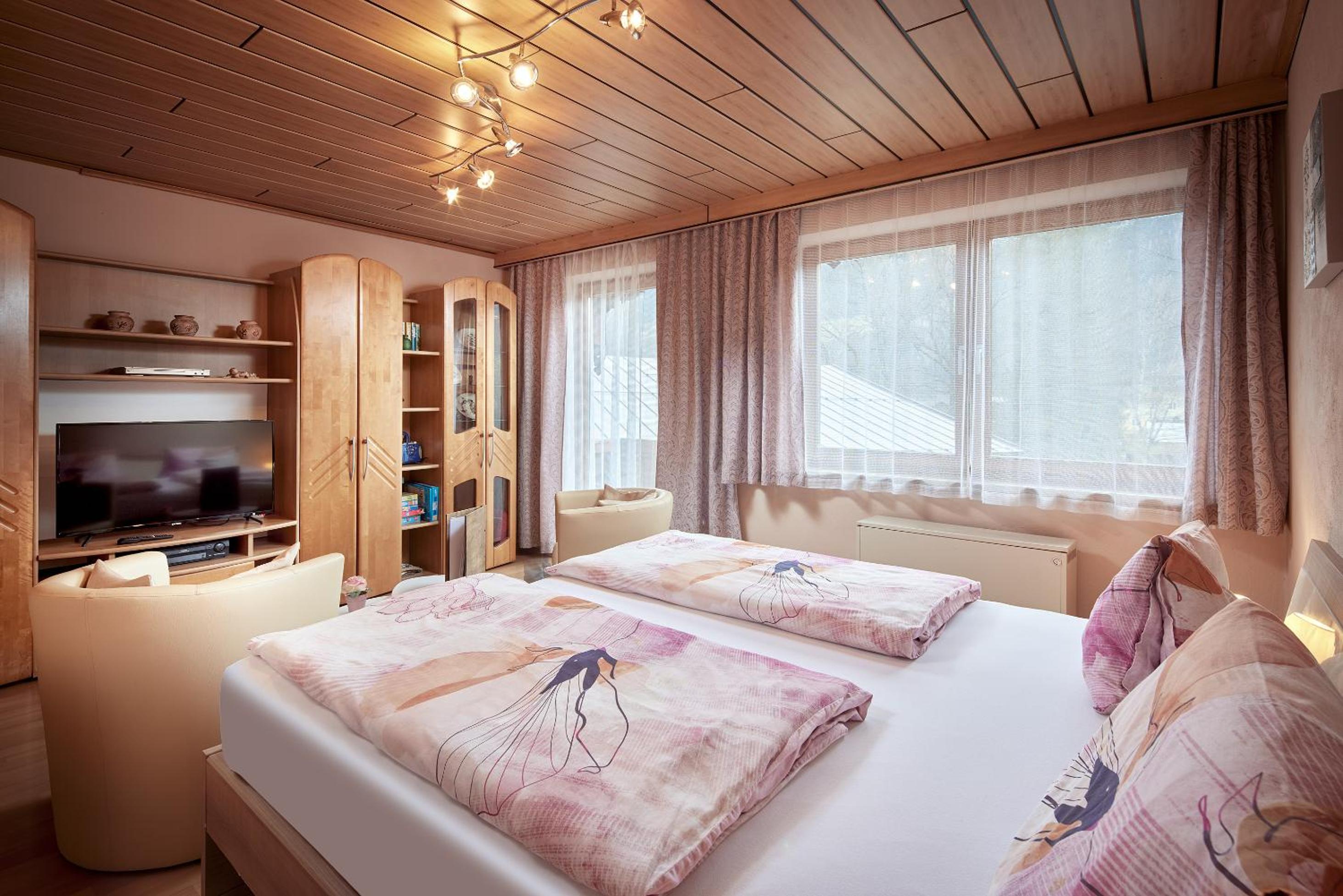 Pension Garni Burgwies ink Nationalpark Sommercard