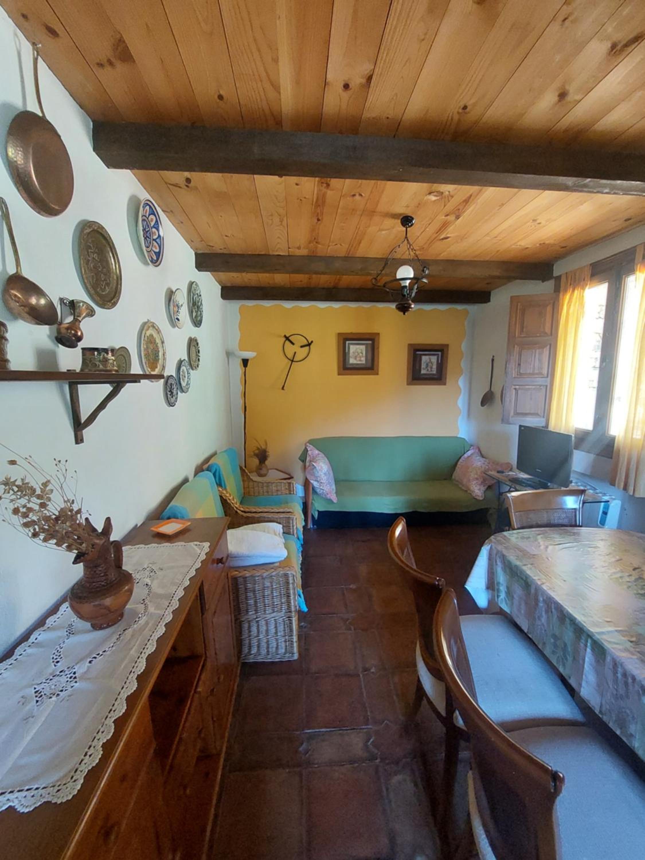 Las Peonías Casa Rural