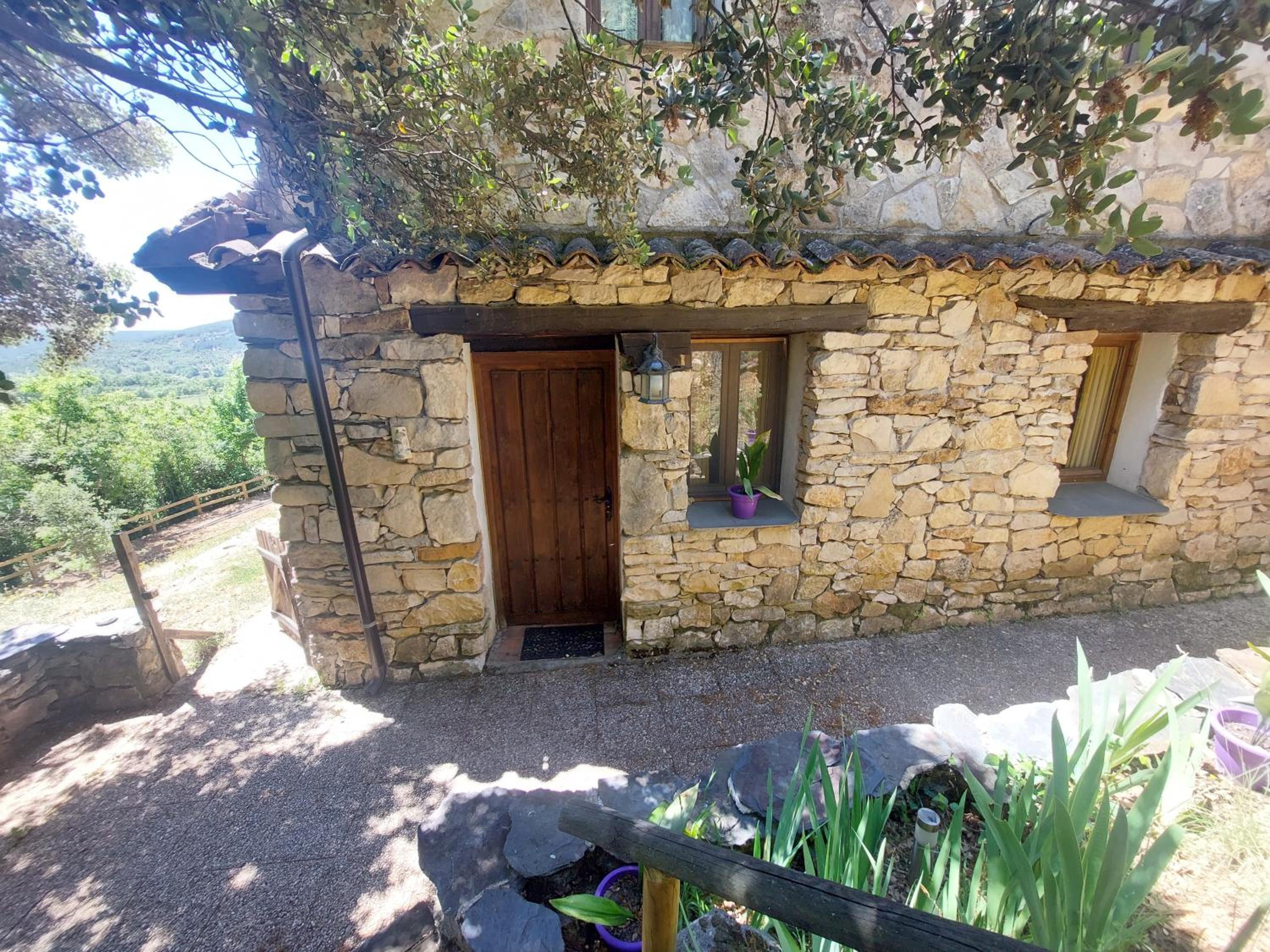 Las Peonías Casa Rural