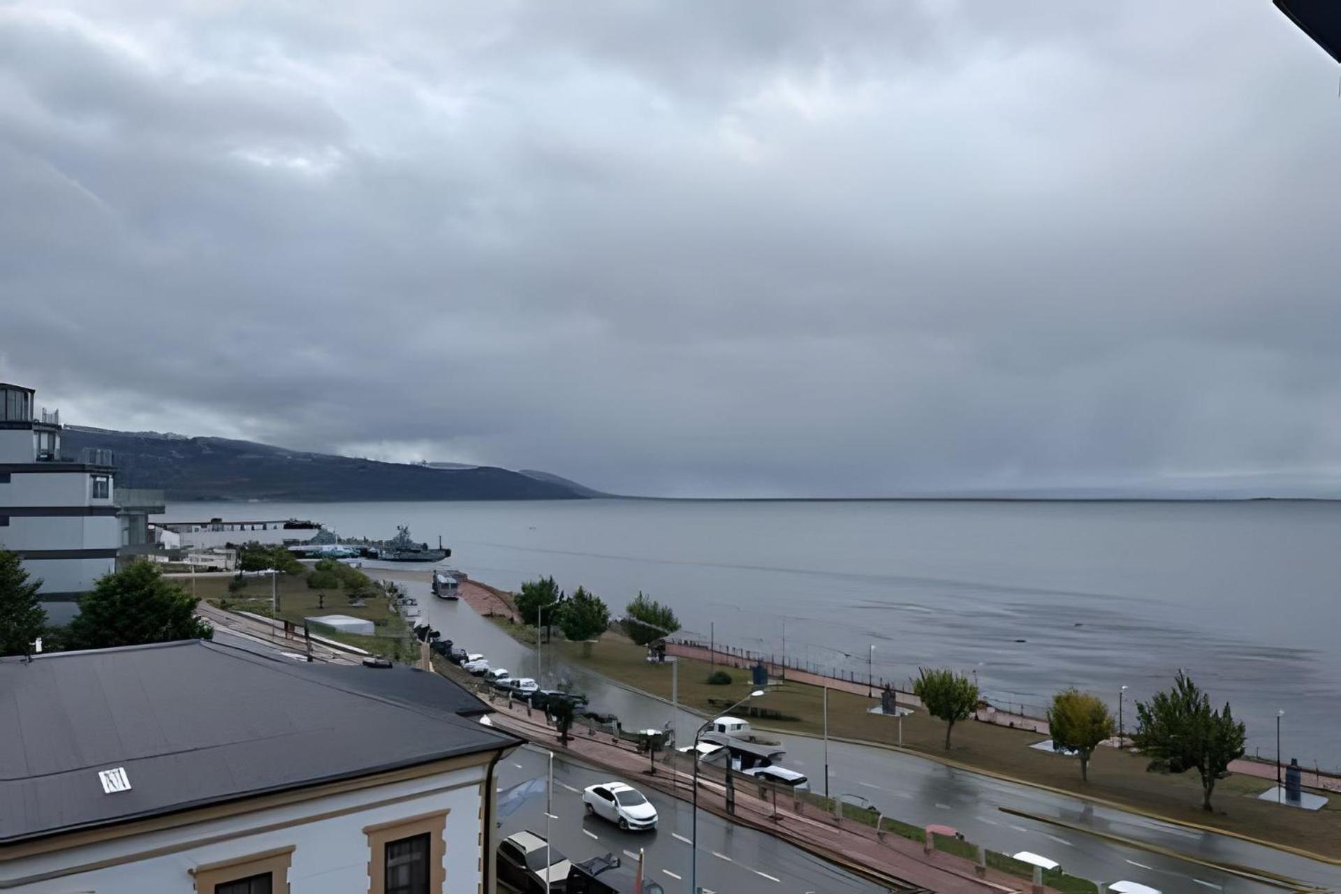 Aunaisin- Rivadavia