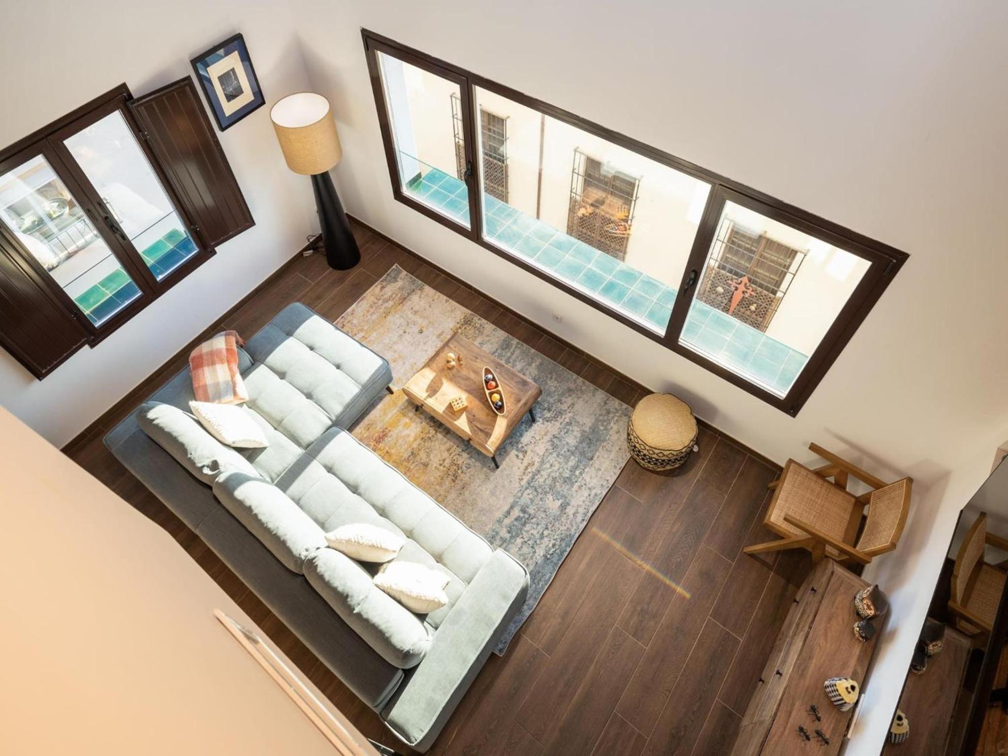 ChezmoiHomes Santiago Duplex Penthouse