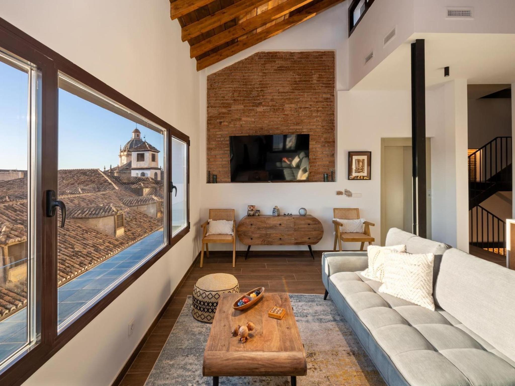 ChezmoiHomes Santiago Duplex Penthouse