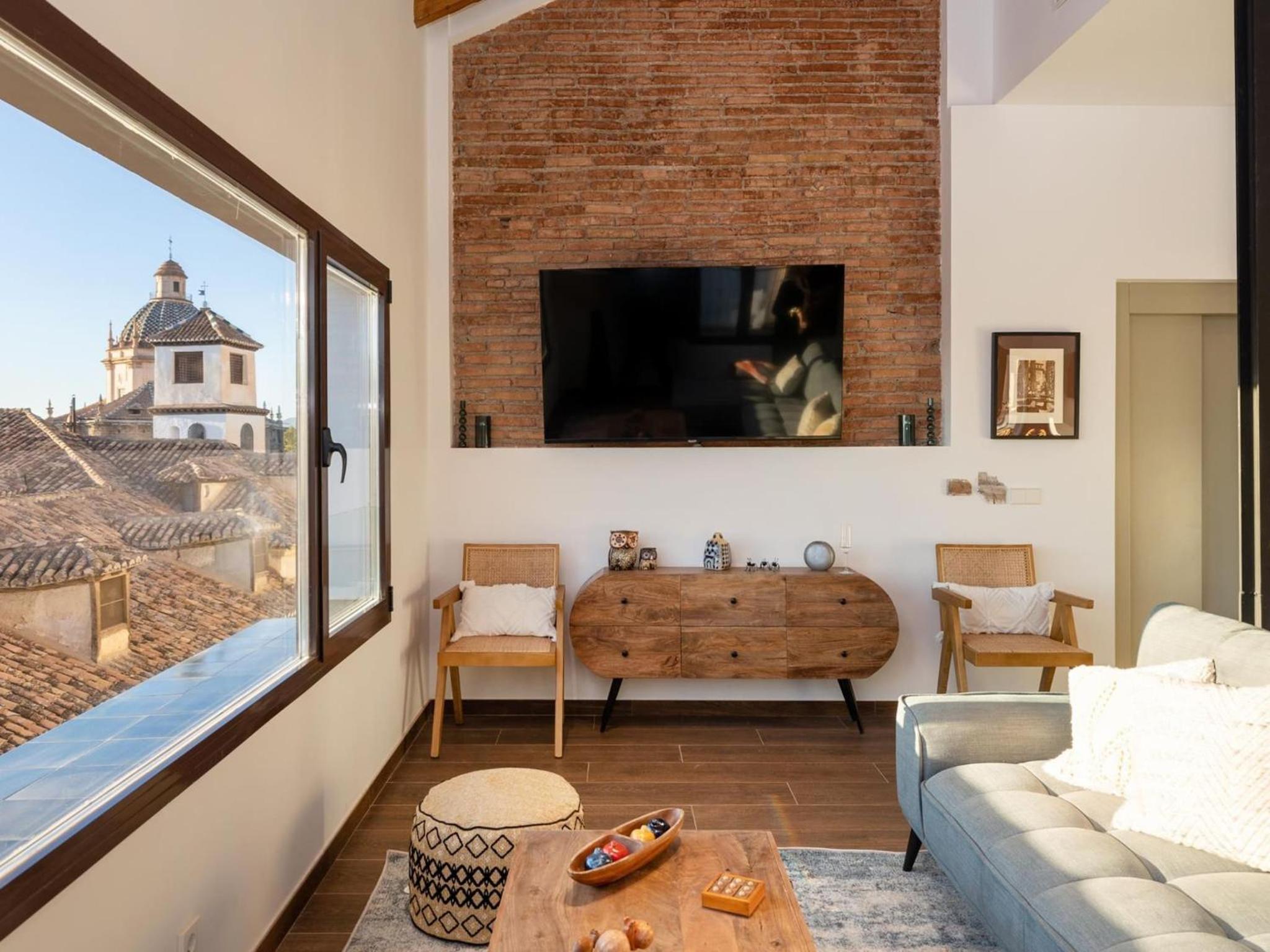ChezmoiHomes Santiago Duplex Penthouse