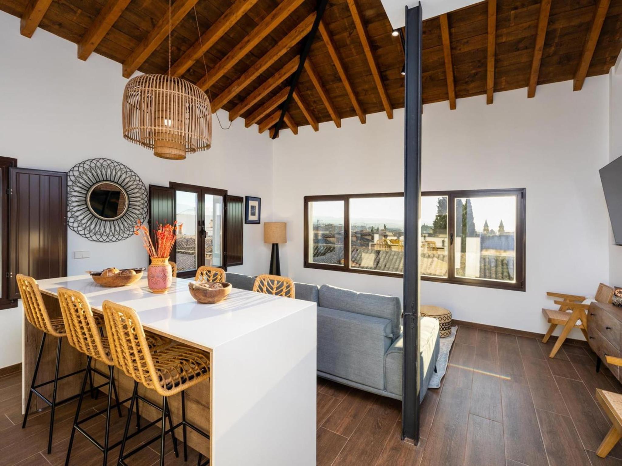 ChezmoiHomes Santiago Duplex Penthouse