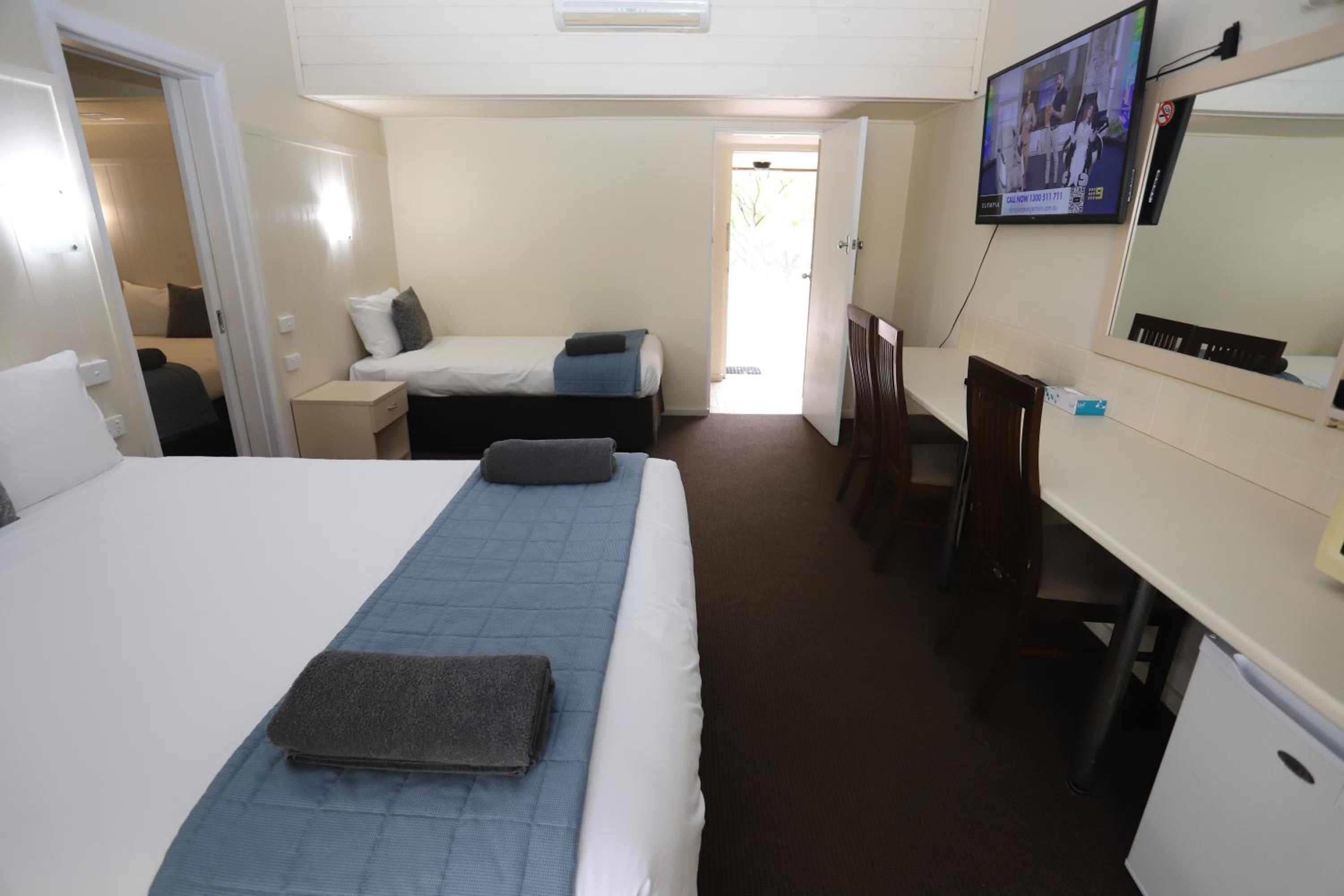 Sleepy Hill Motor Inn