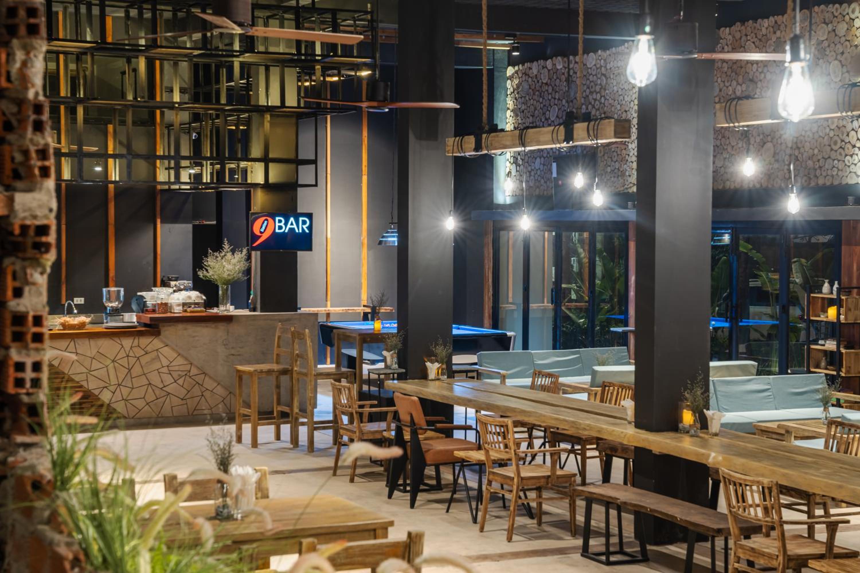 9Station Hostel & Bar Phu Quoc