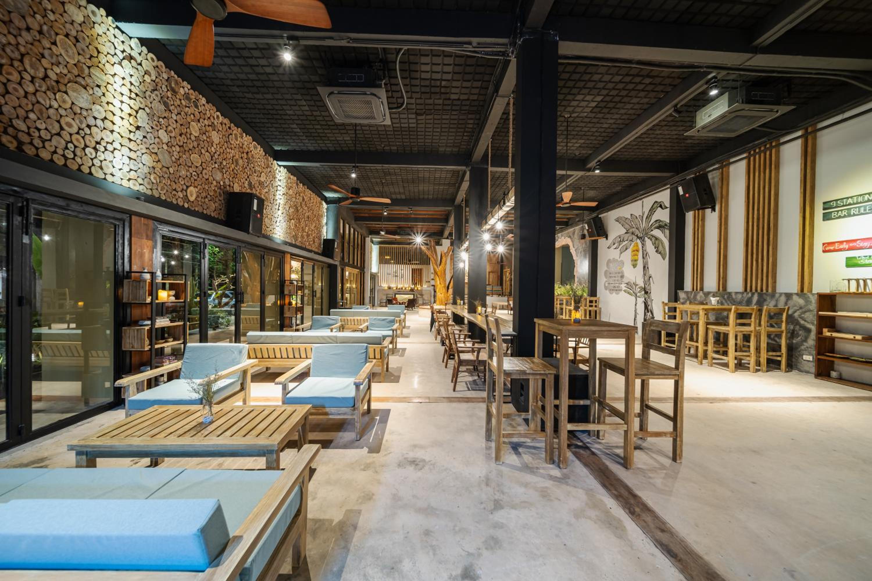 9Station Hostel & Bar Phu Quoc