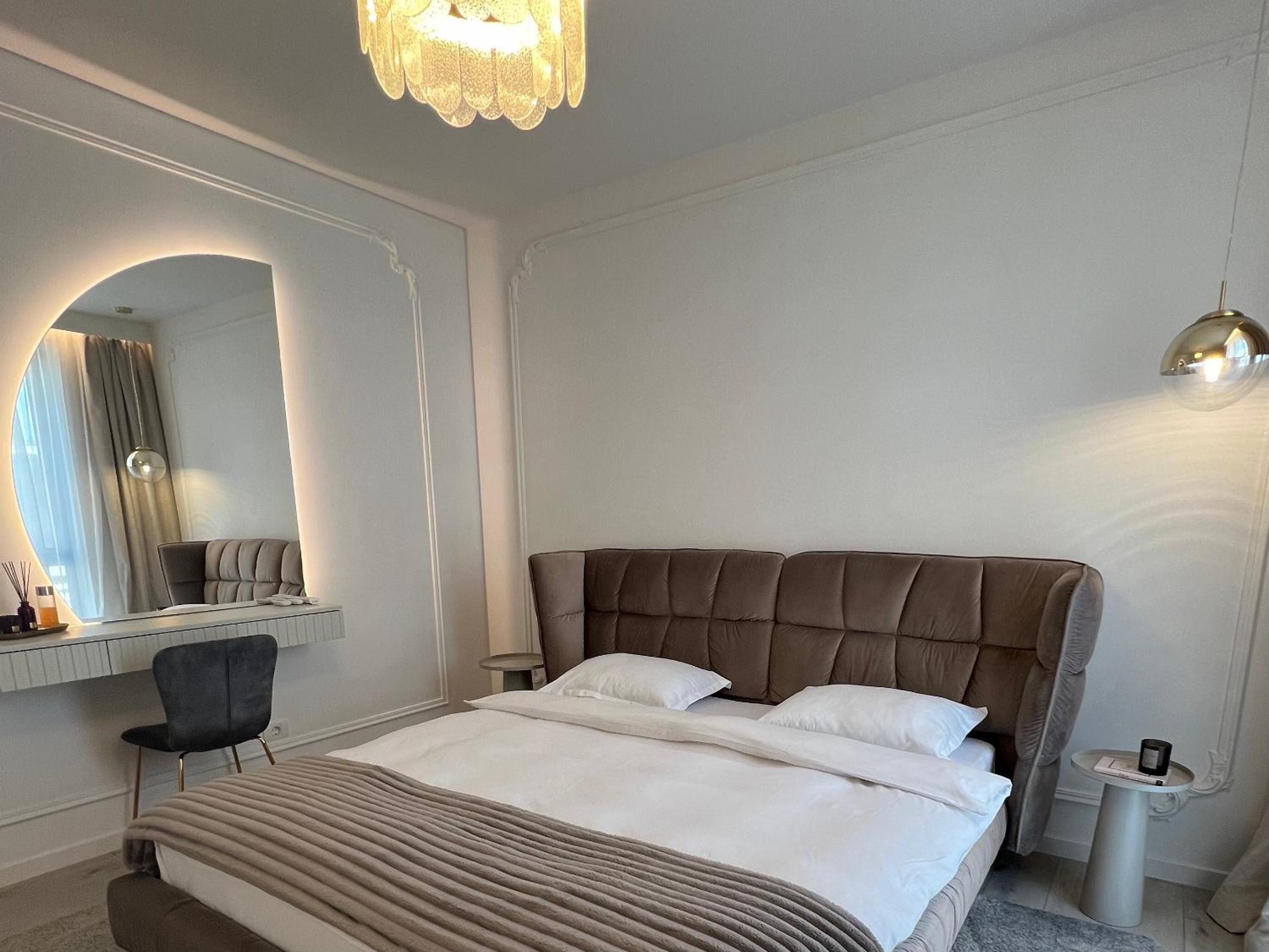 Harmony Property WIN HERASTRAU
