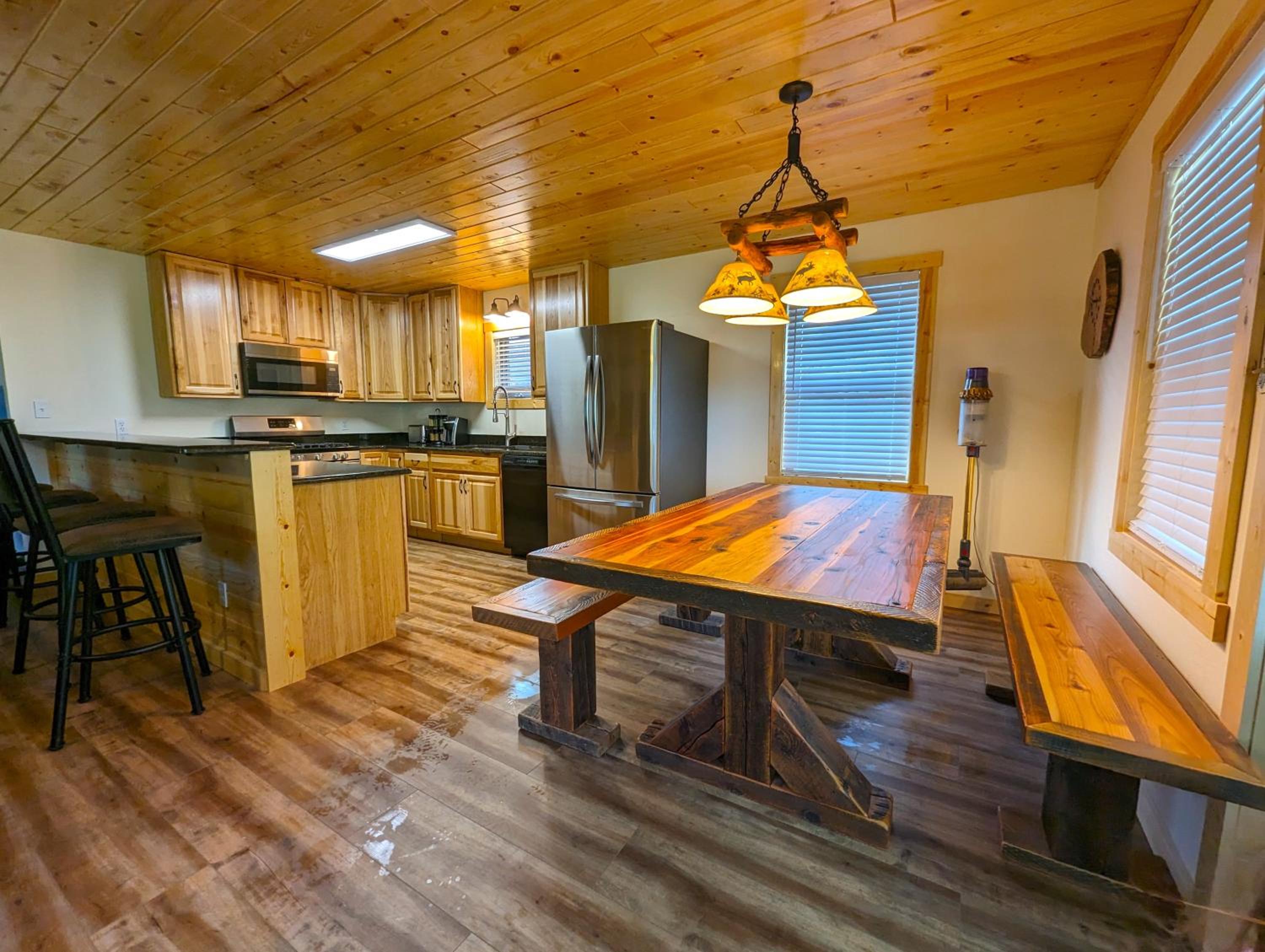 Yellowstone Treasure Retreat