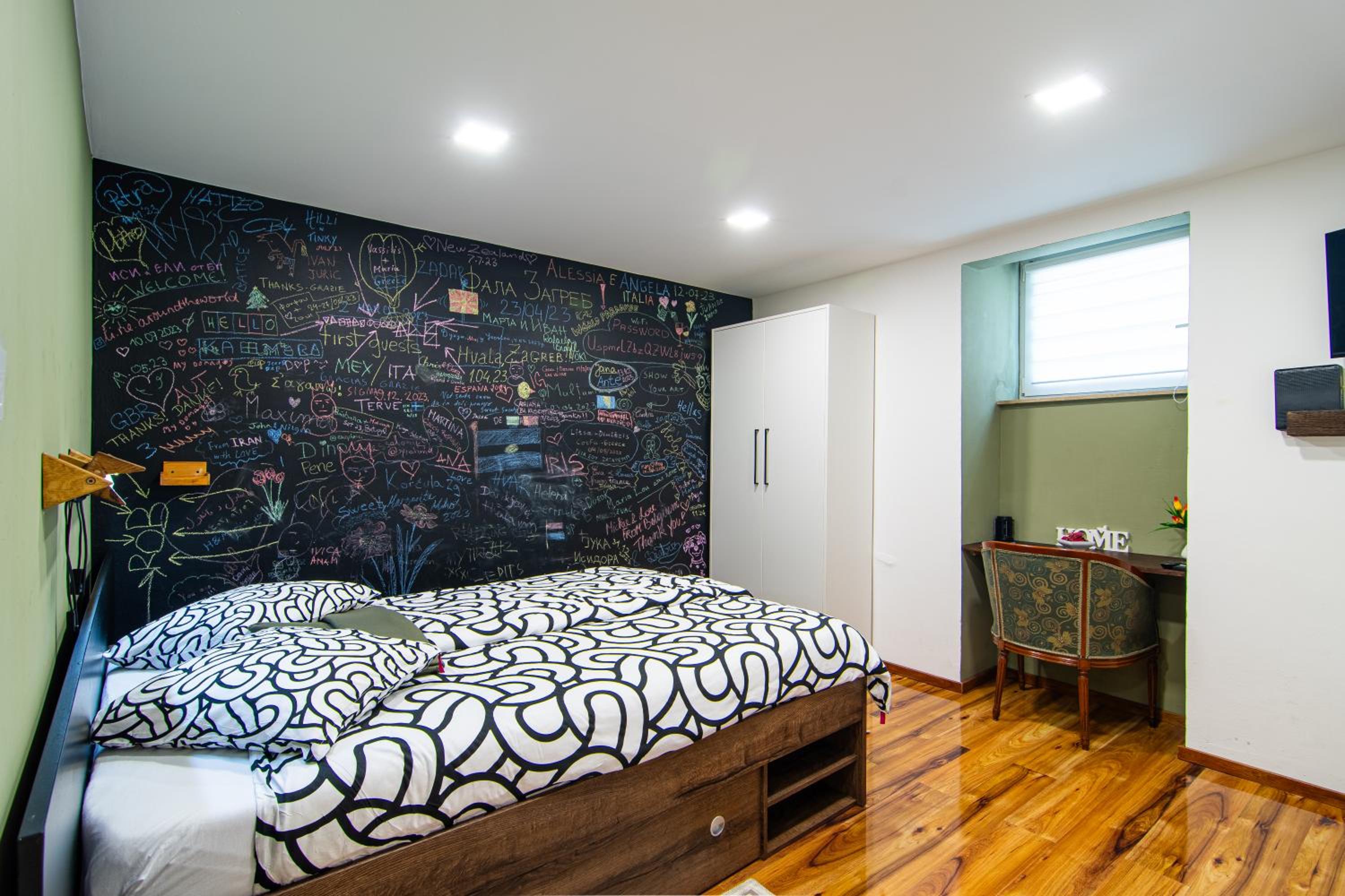 bedroom