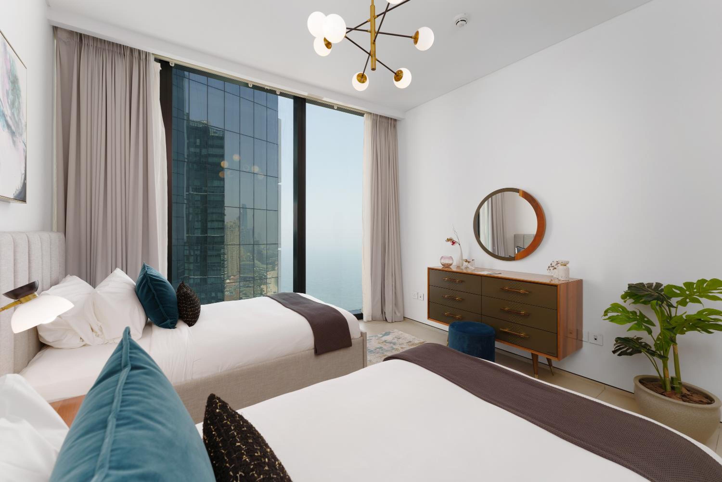 Maison Privee - Luxury Living w/ Superb Sea Views in Address JBR