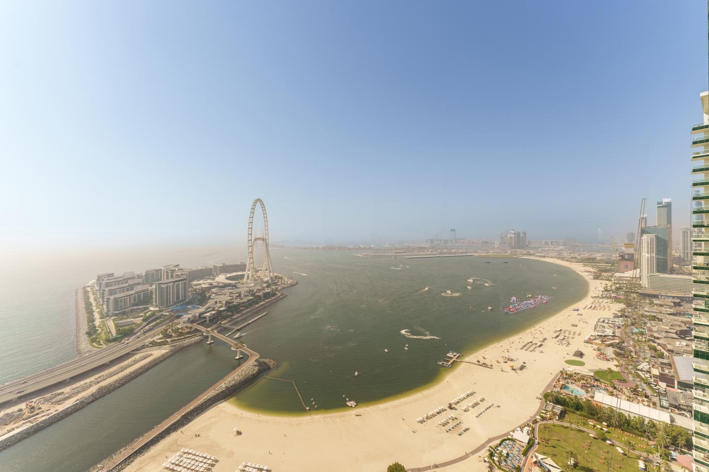 Maison Privee - Luxury Living w/ Superb Sea Views in Address JBR