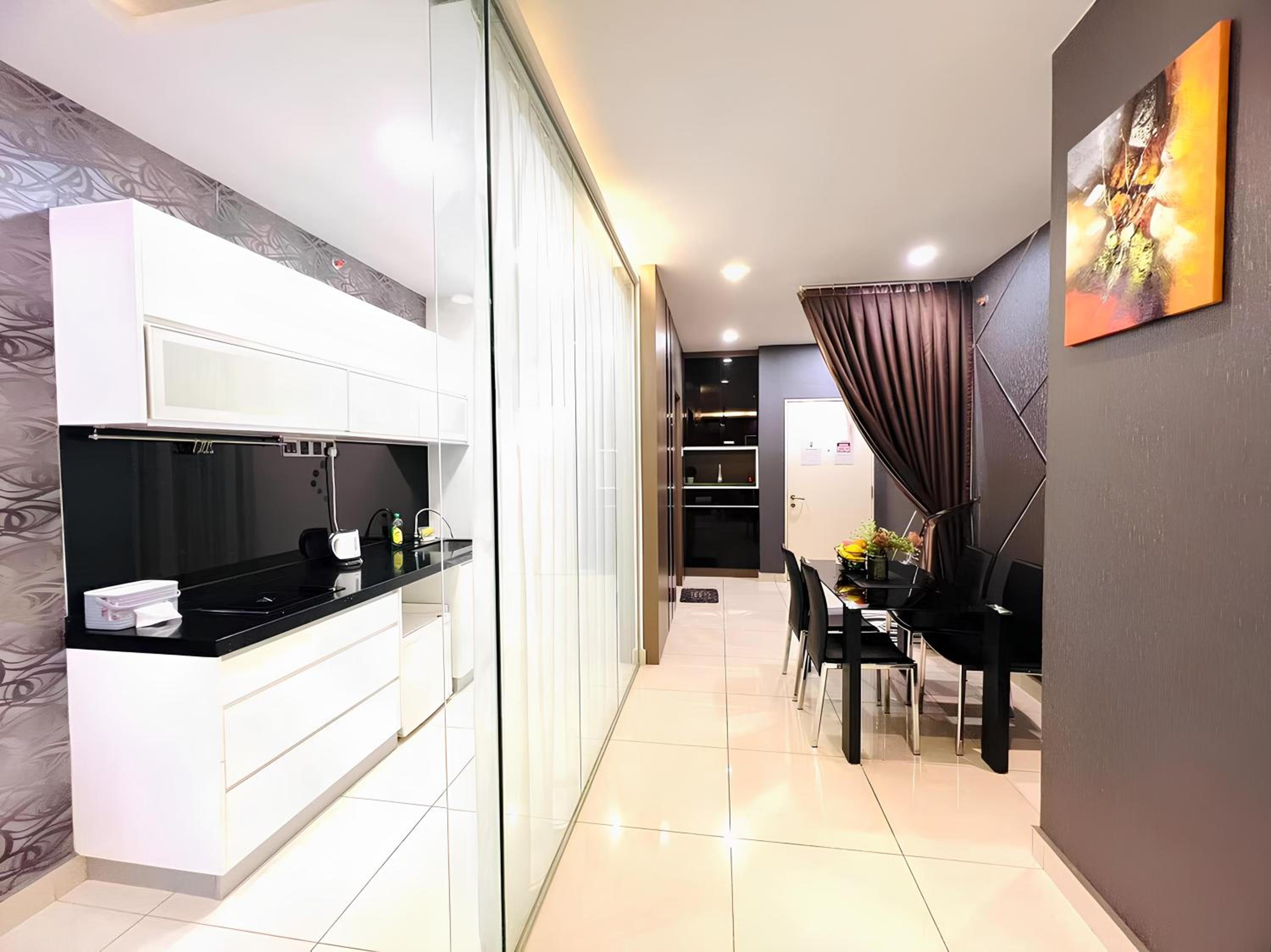 Mansion One l 5pax 1R1B l Cityview l Gleneagle l by PerfectSweetHome photo 5