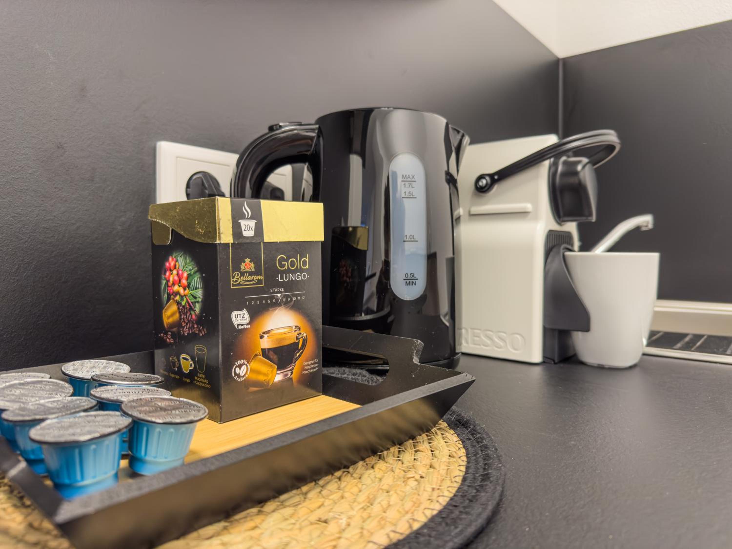 Moderne Wohnung im Zentrum der Altstadt - Altbau Flair, WLAN