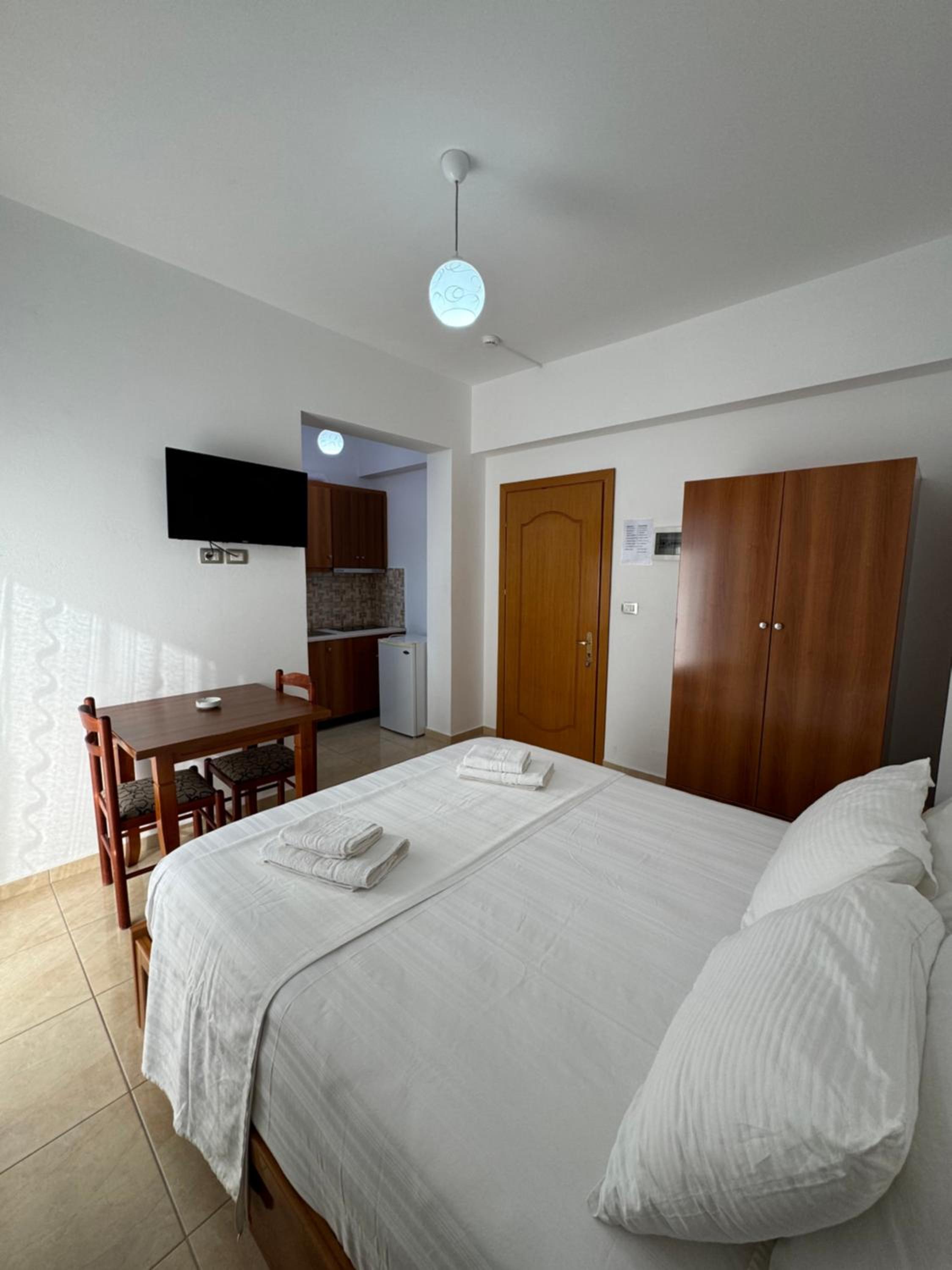Aleksander ApartHotel
