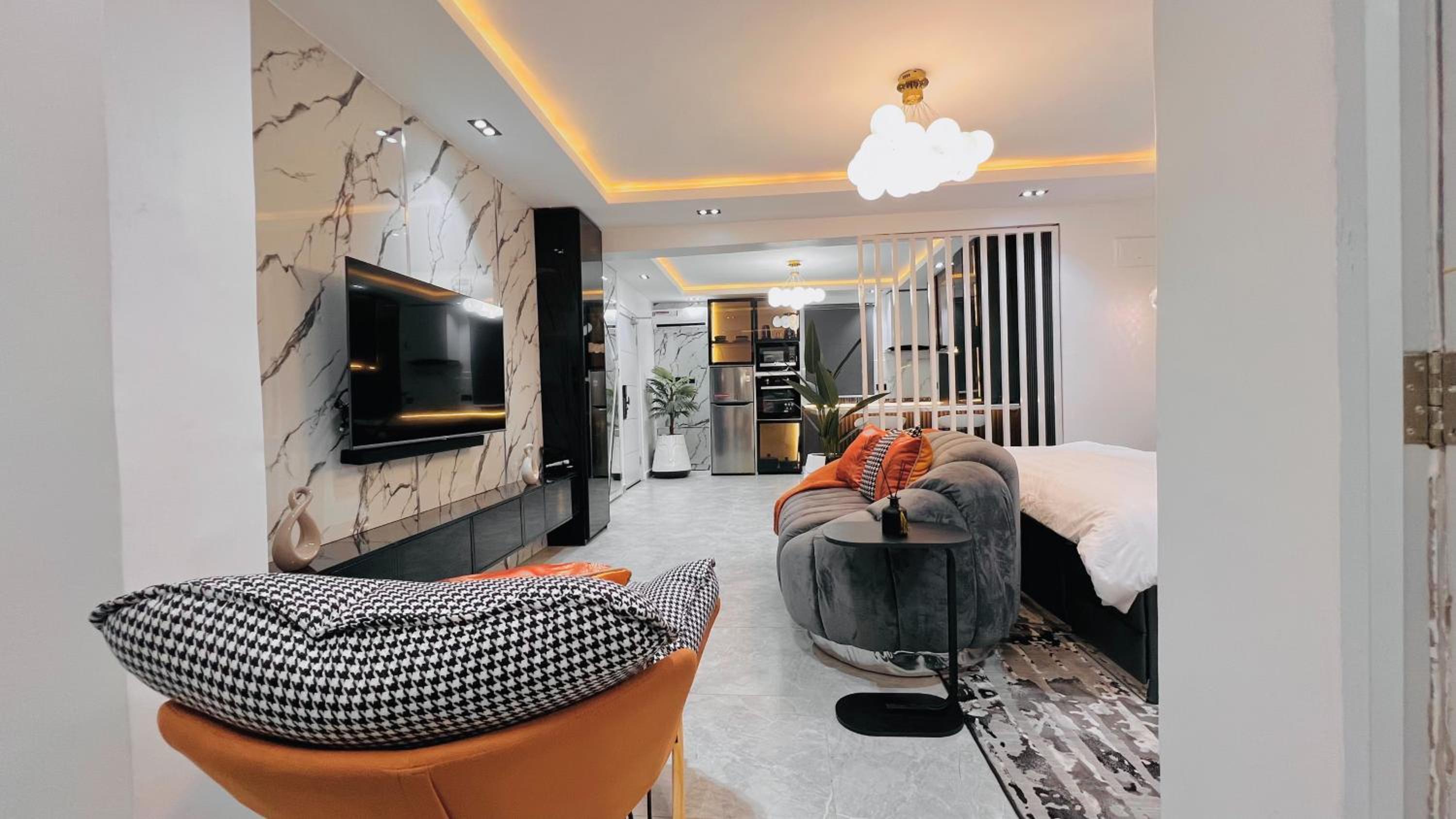 hotel room