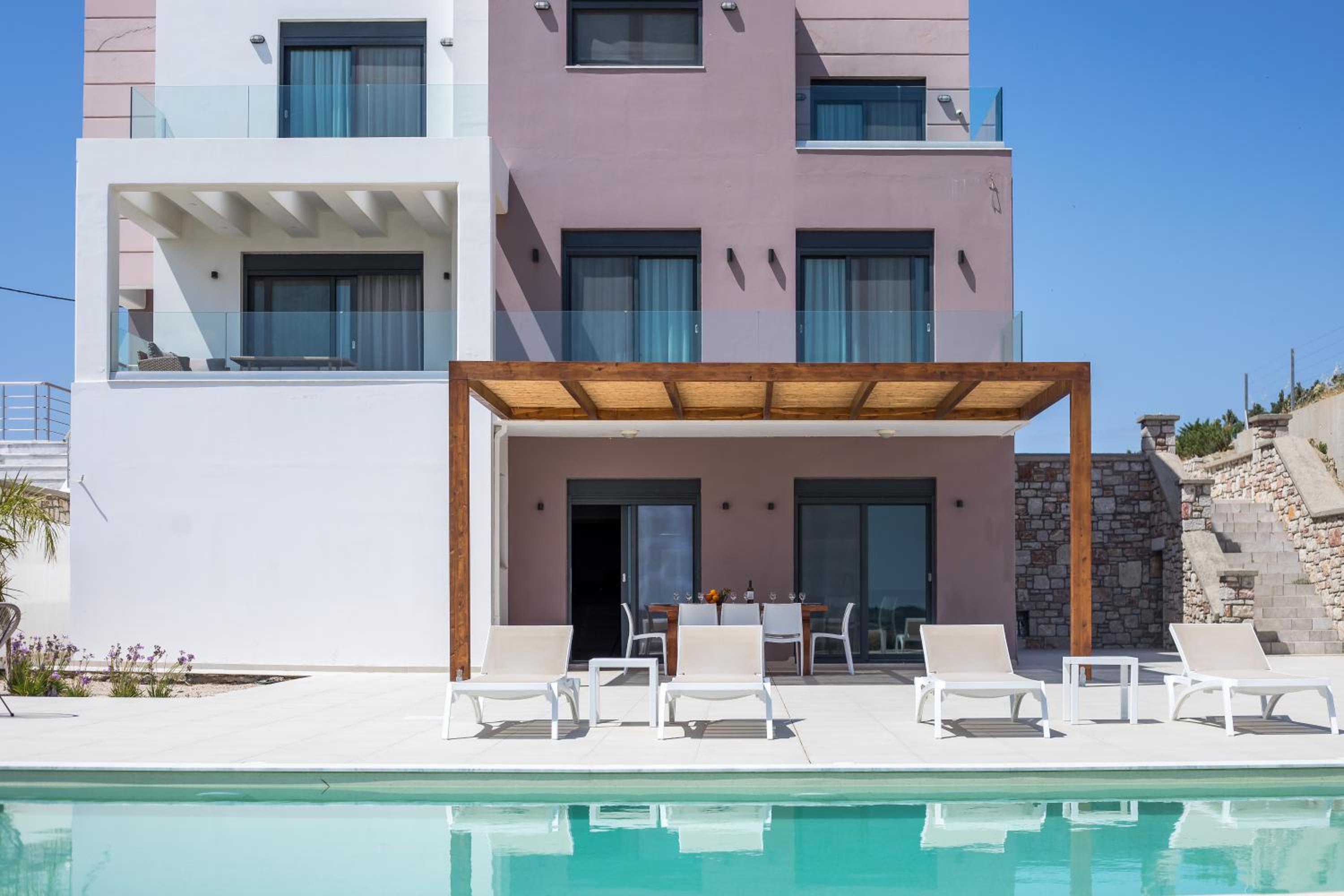 Villa Aurora