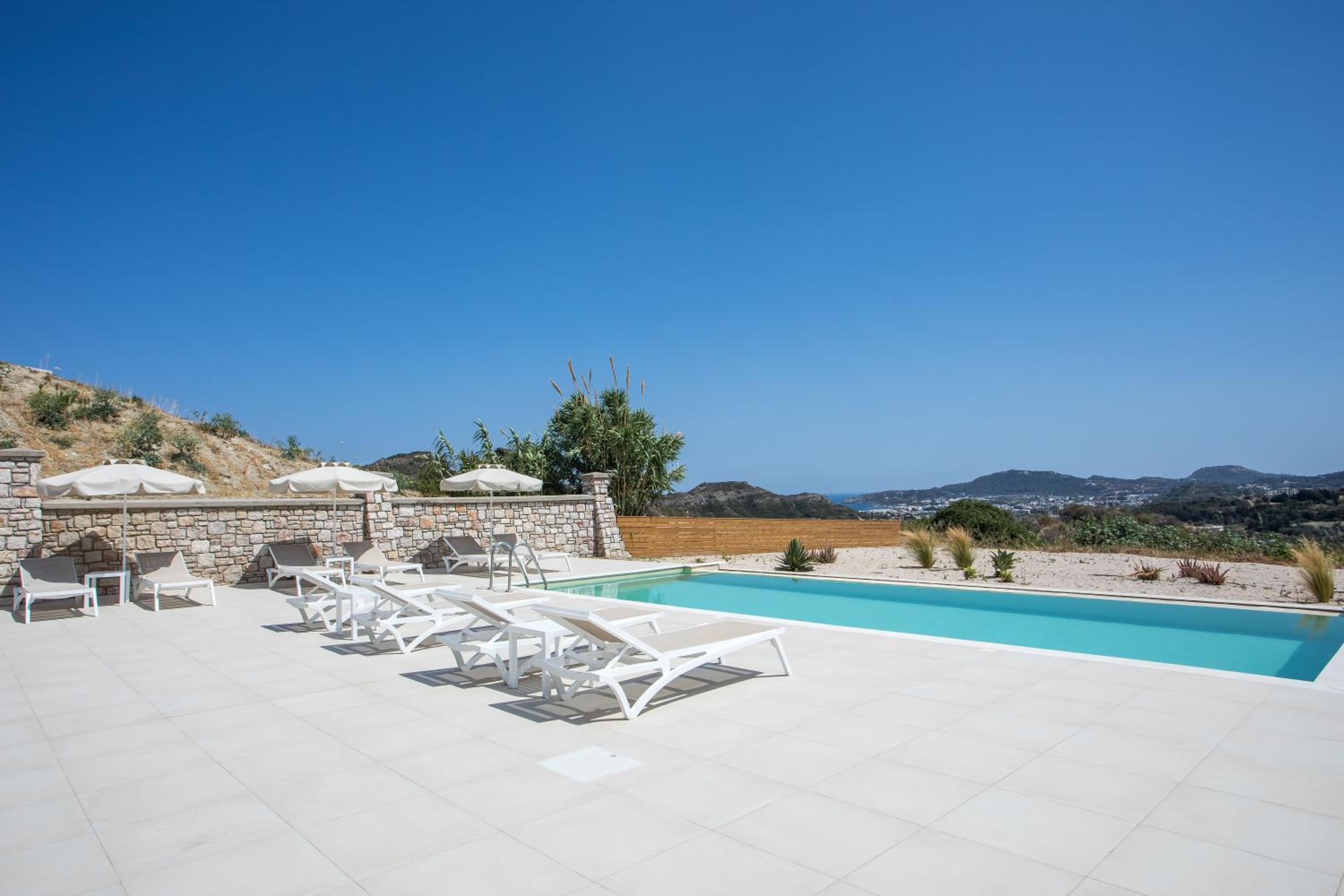 Villa Aurora