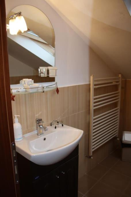 Challet Renatte Bran your home away from home