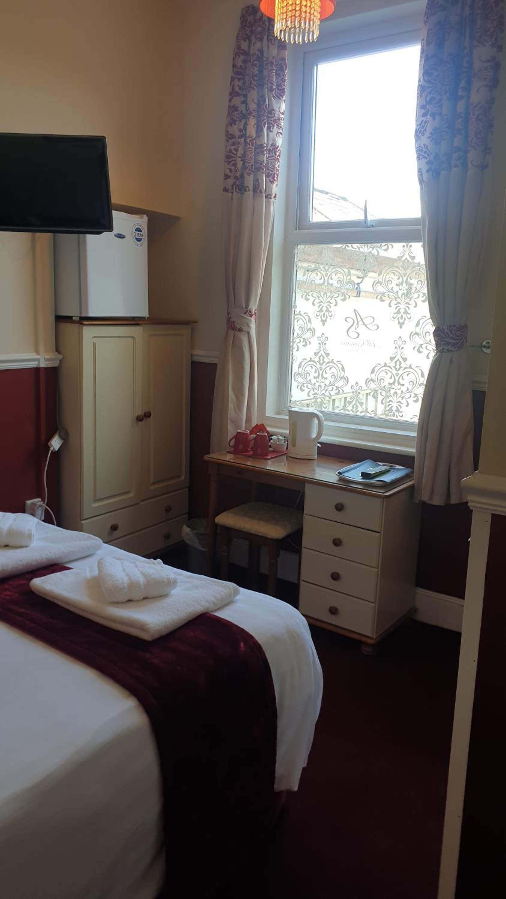 All Seasons Guest House