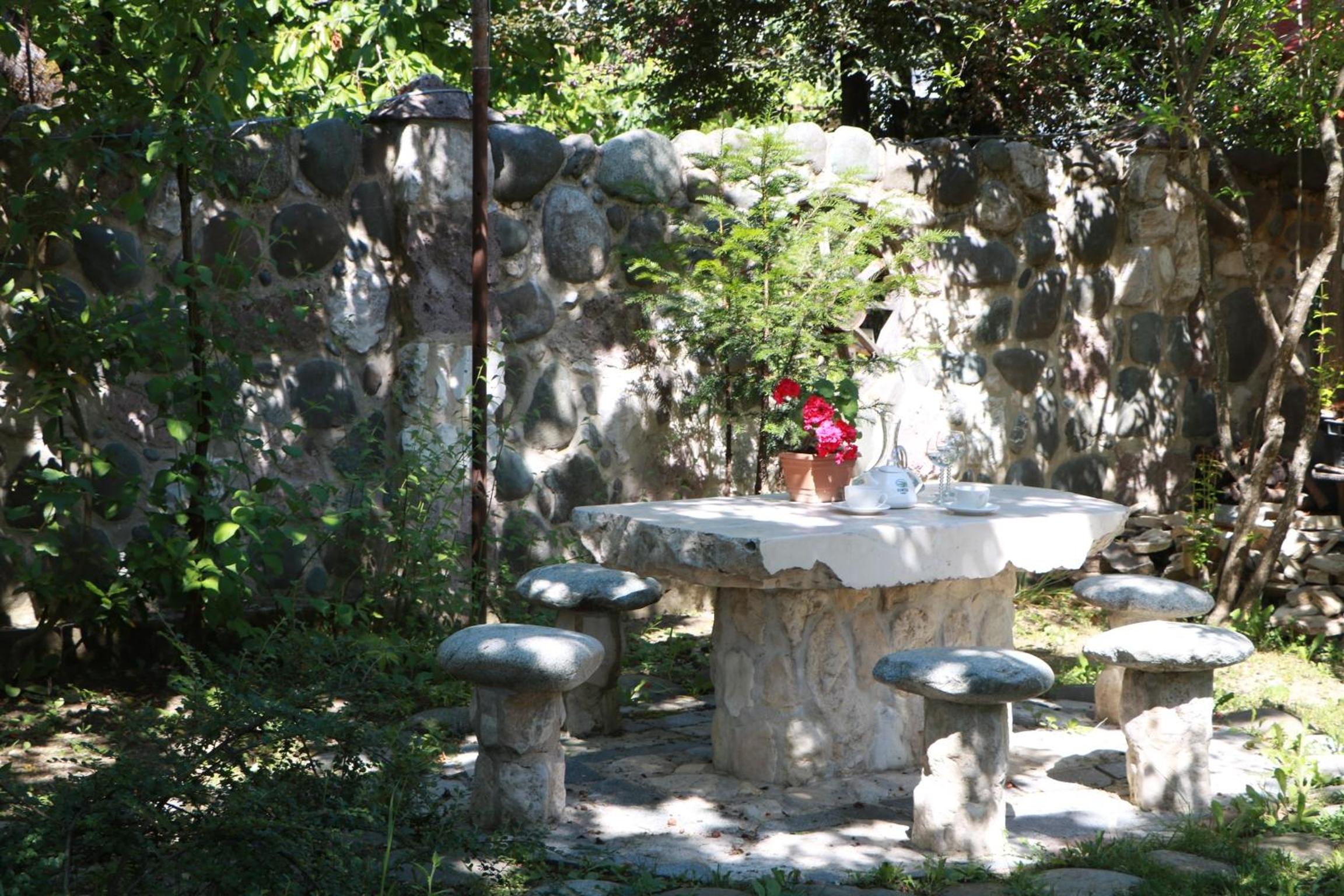 Guesthouse Edena