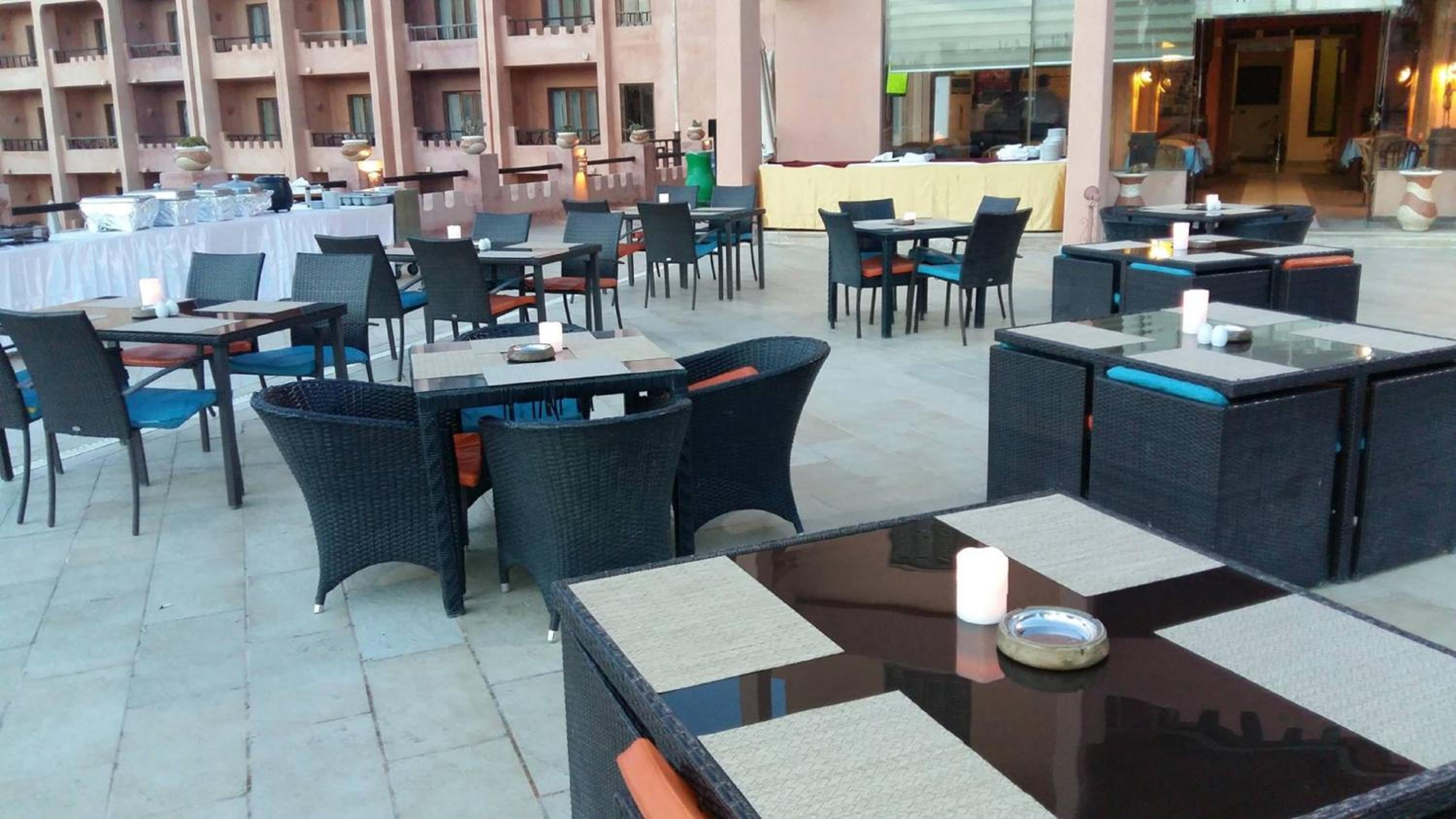 Africana Hotel & Spa