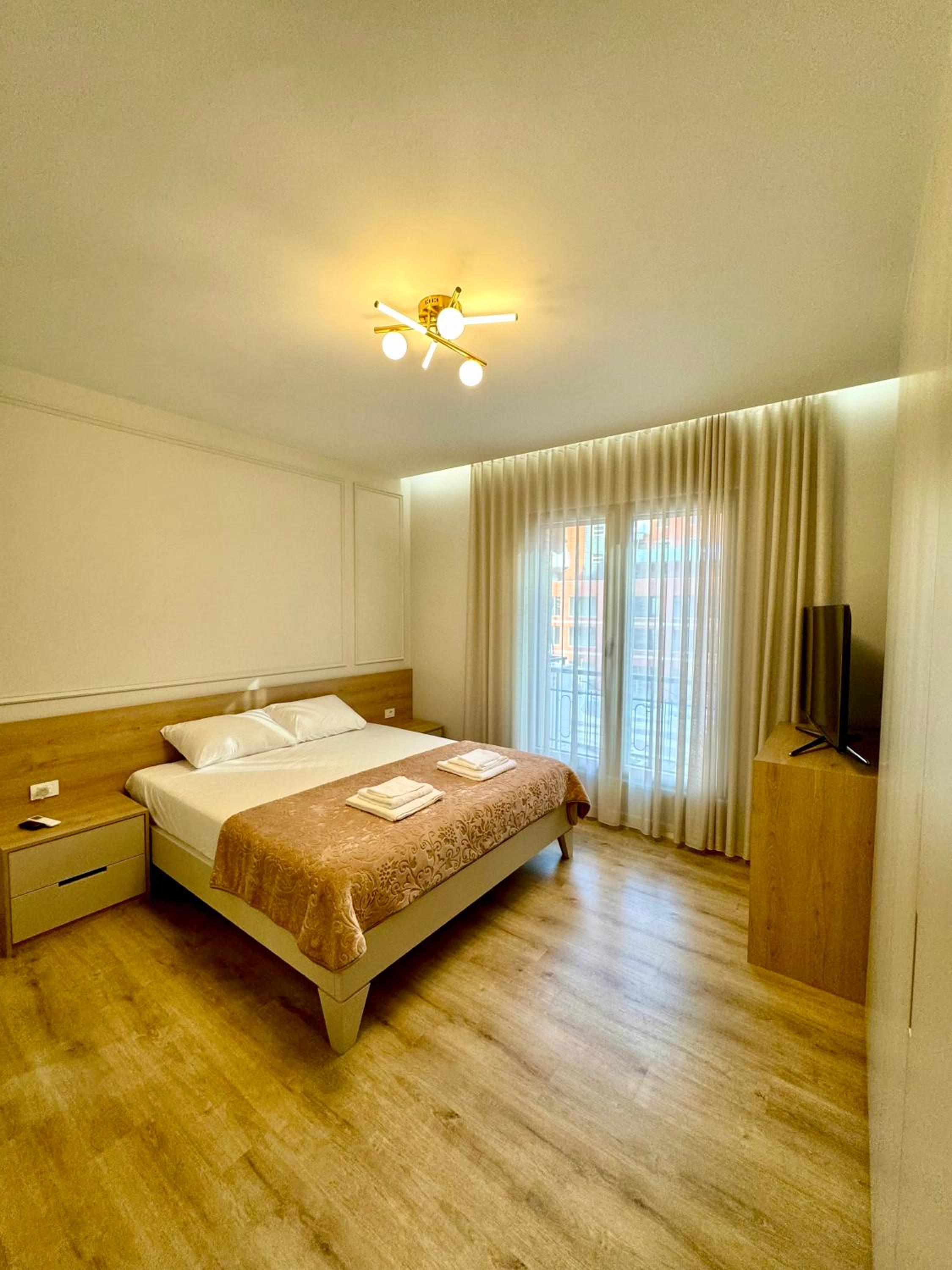 Denis Luxury Apartment Delijorgji