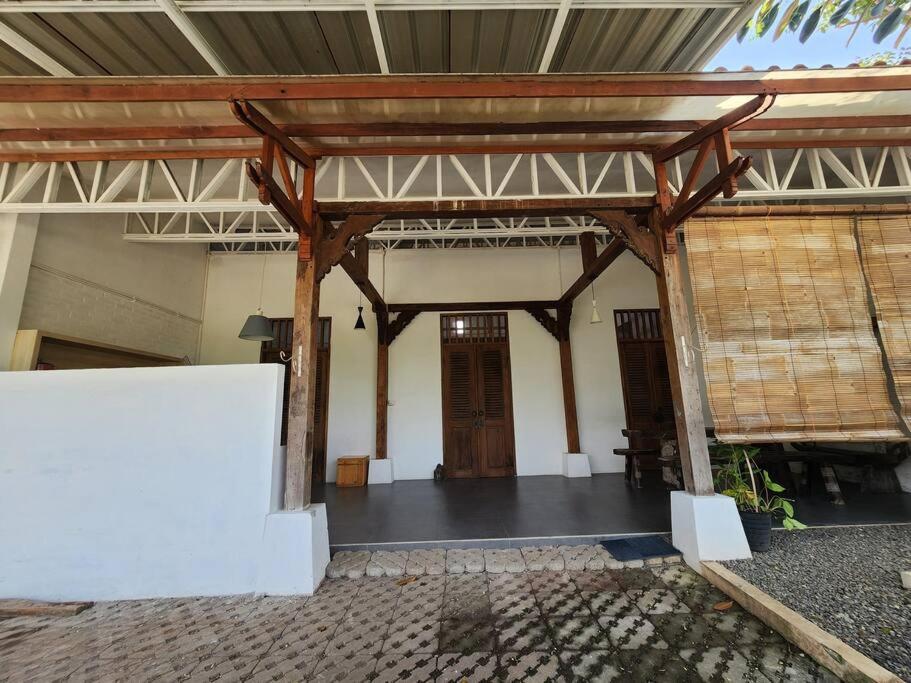 Jatisari Heritage Farmhouse Villa view 3