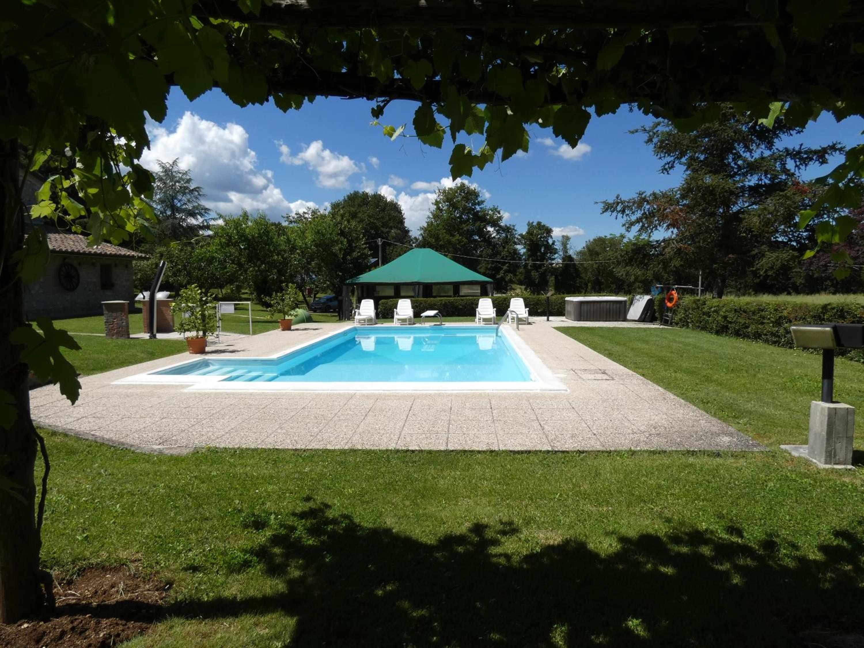 Scappo in Umbria, Casale Piccino