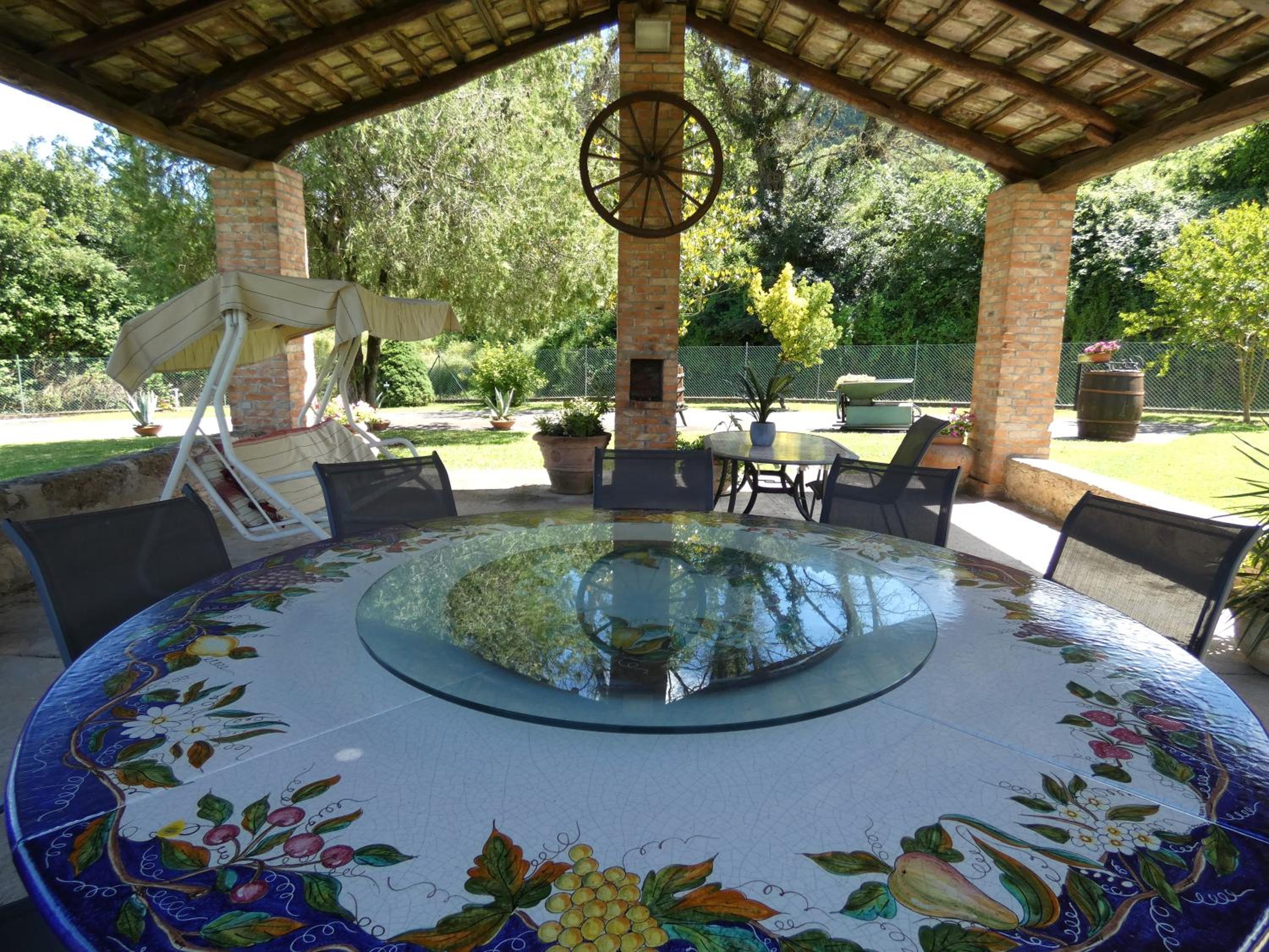Scappo in Umbria, Casale Piccino