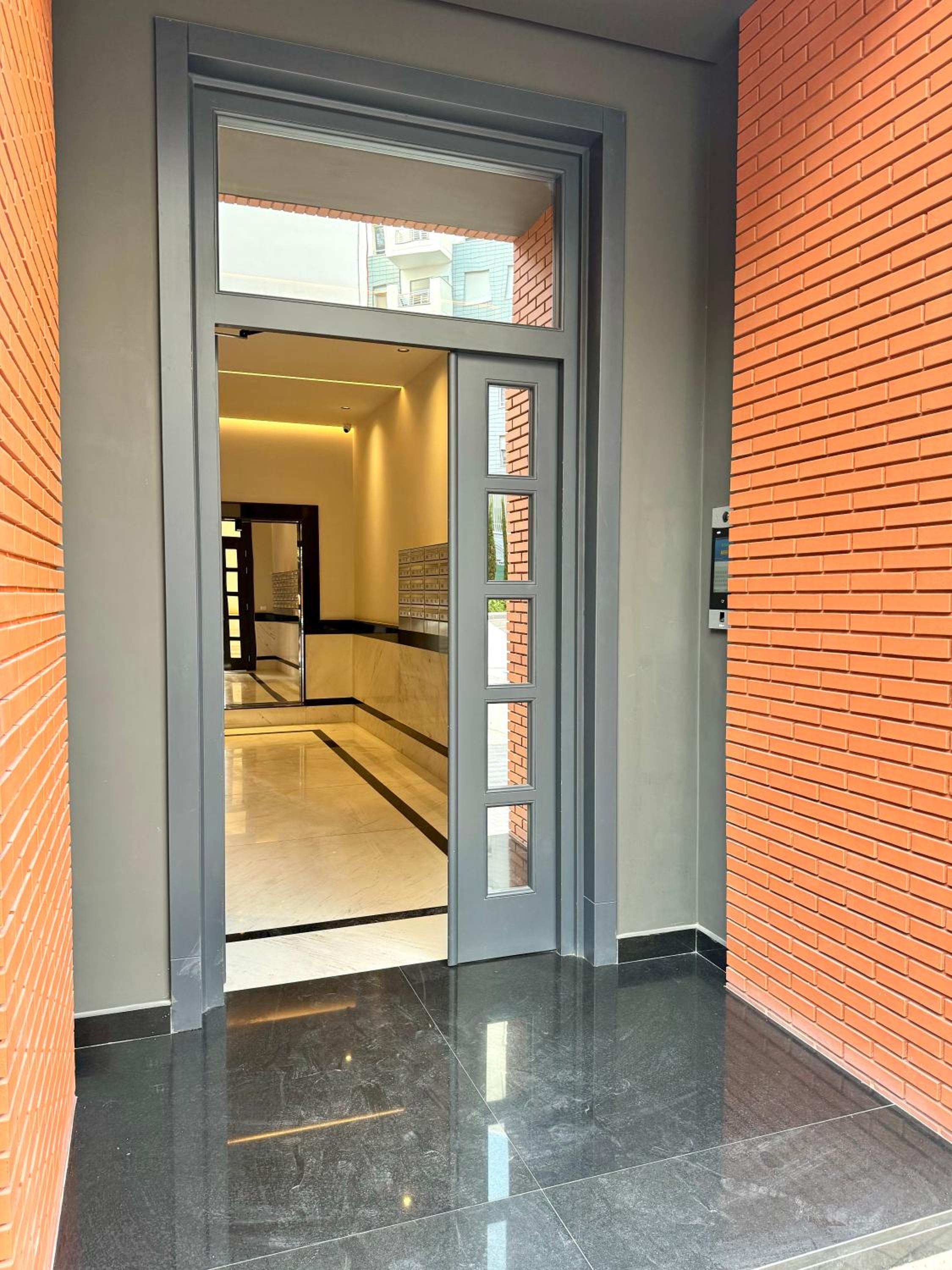 Denis Luxury Apartment Delijorgji