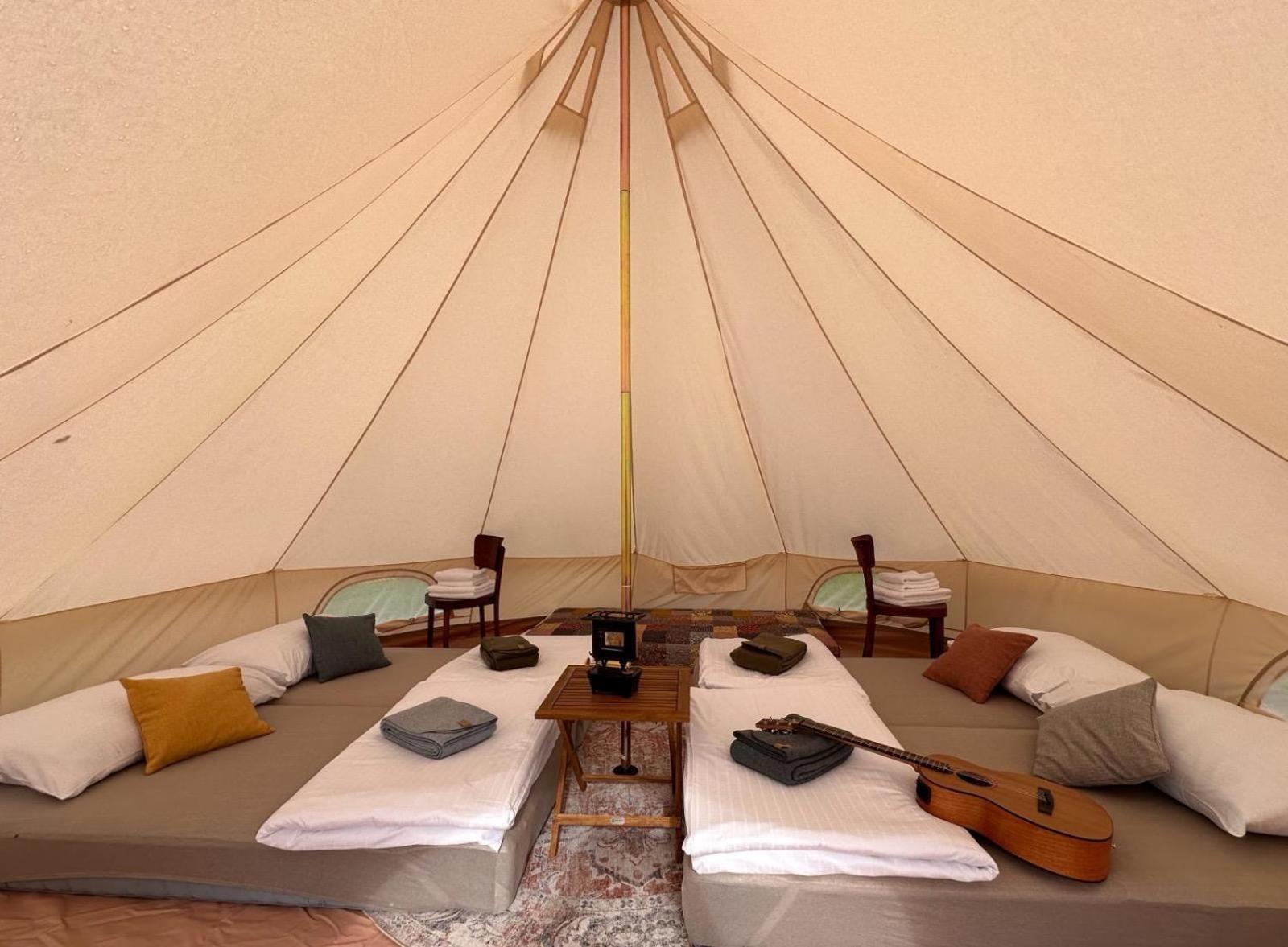 Farma Bláto - Apartmány Sýpka a glamping