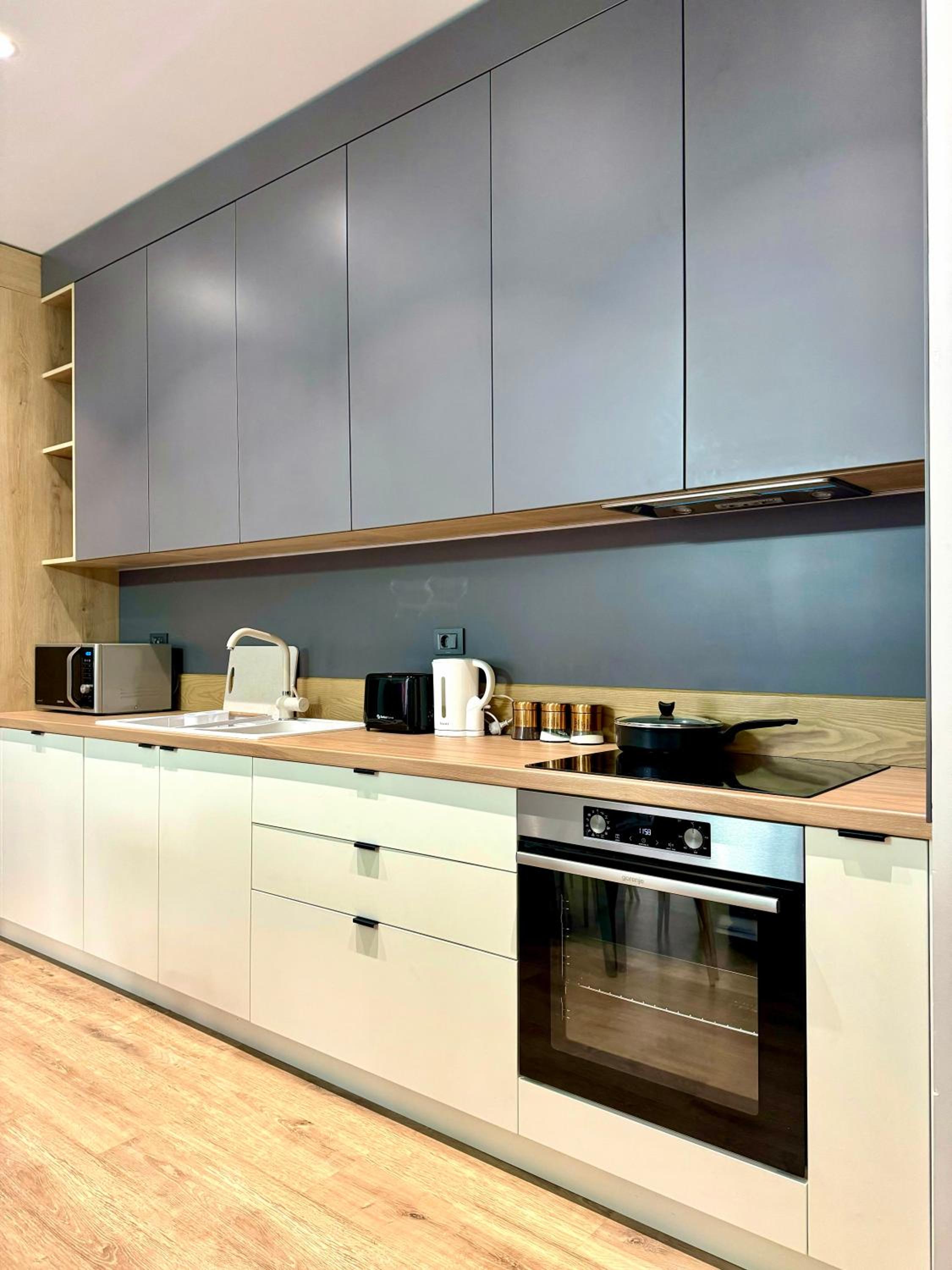 Denis Luxury Apartment Delijorgji