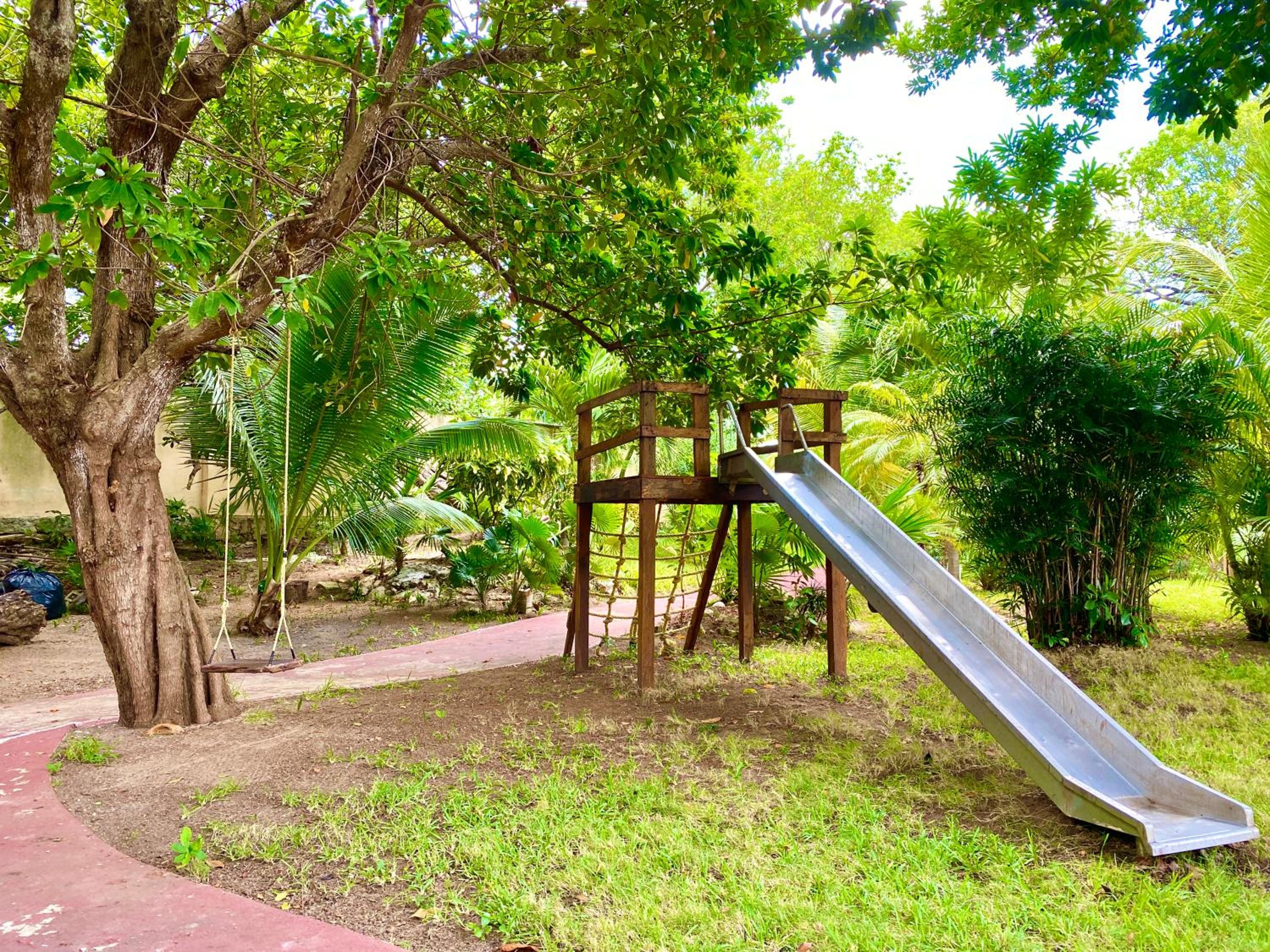 Villas Tropical By Andiani