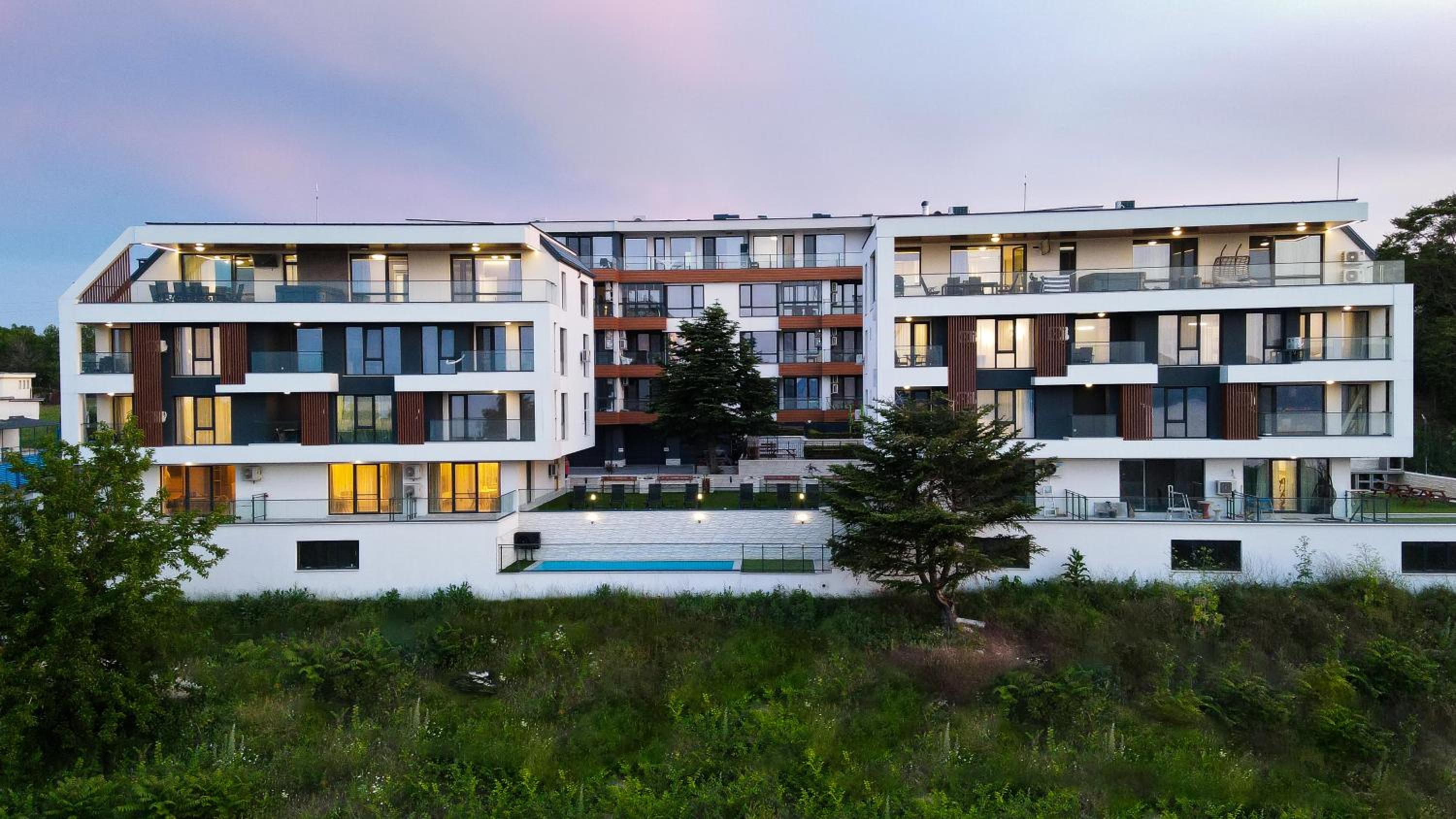 Saint George apartments