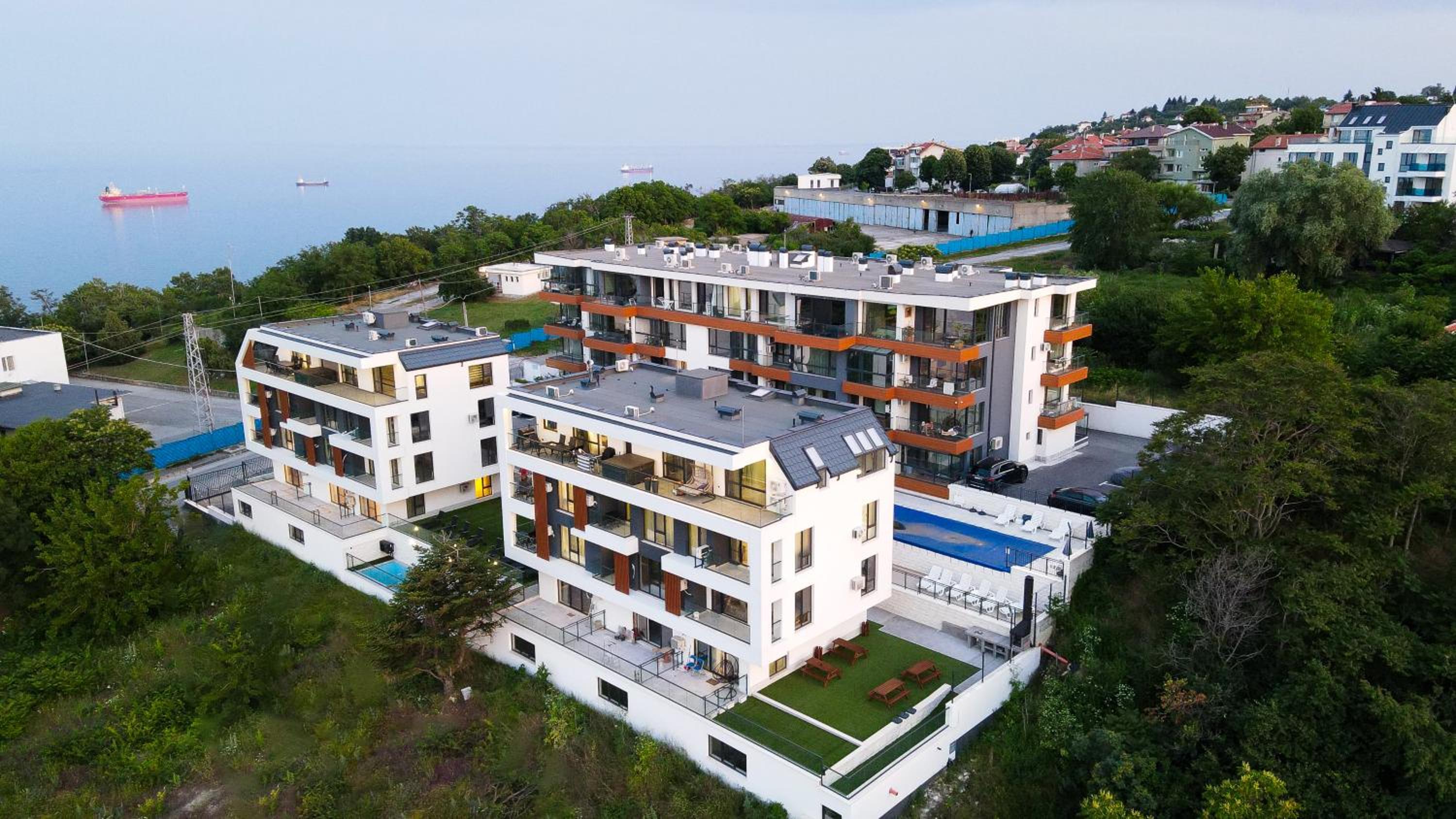 Saint George apartments