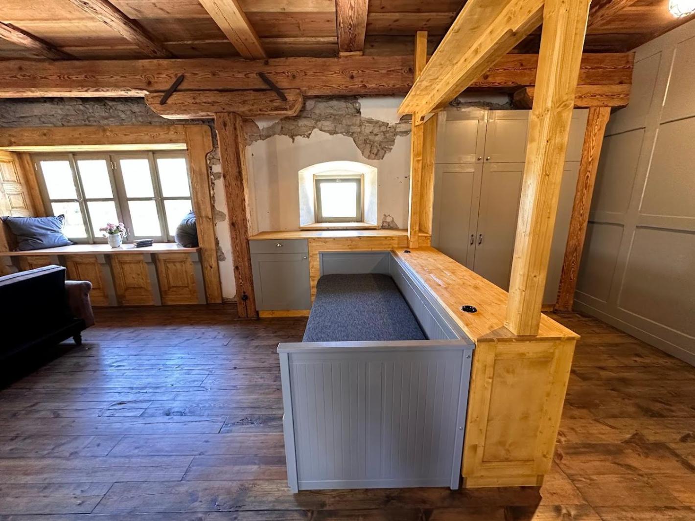 Farma Bláto - Apartmány Sýpka a glamping