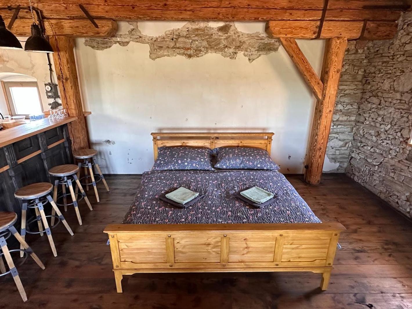 Farma Bláto - Apartmány Sýpka a glamping