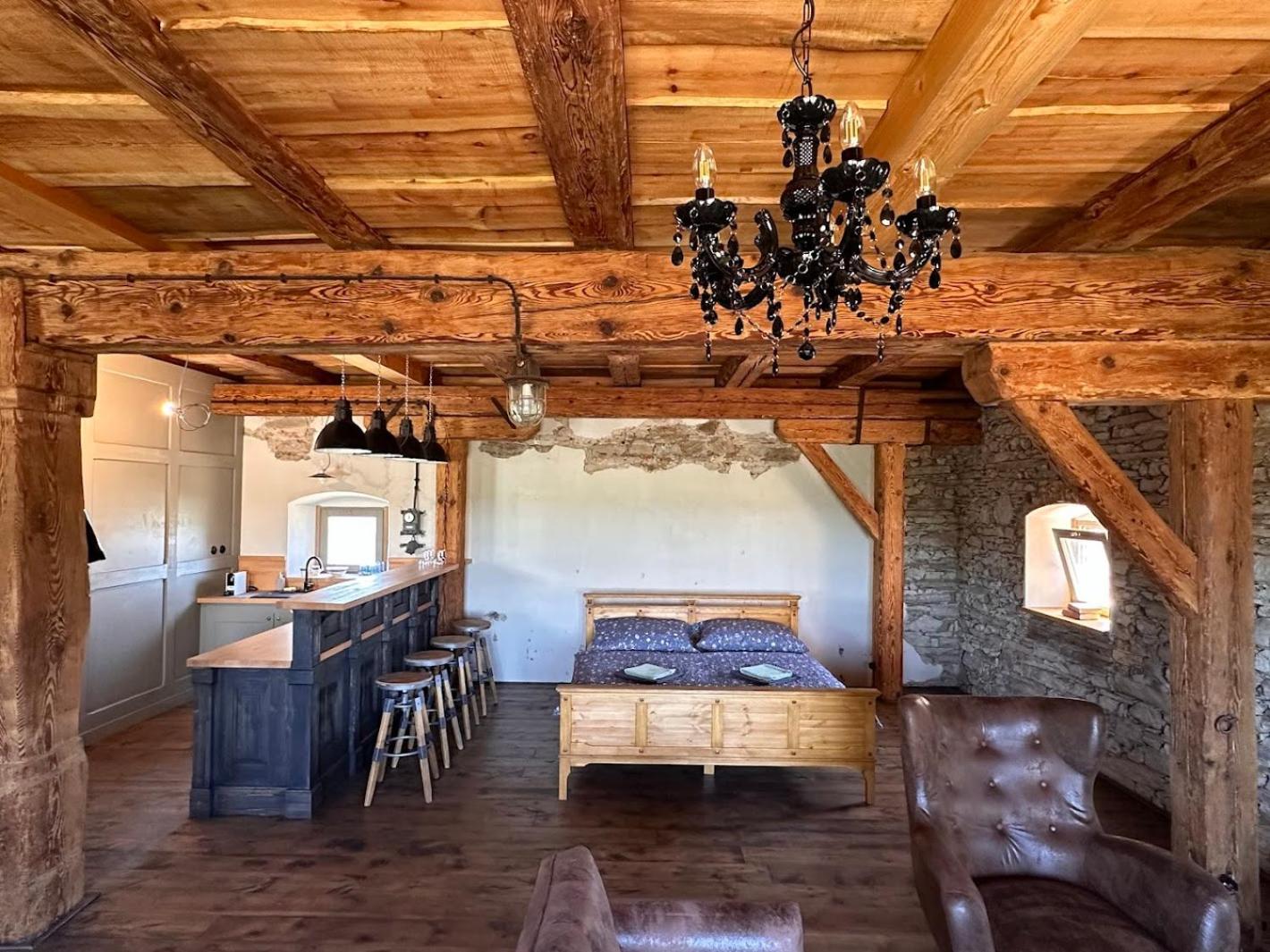 Farma Bláto - Apartmány Sýpka a glamping