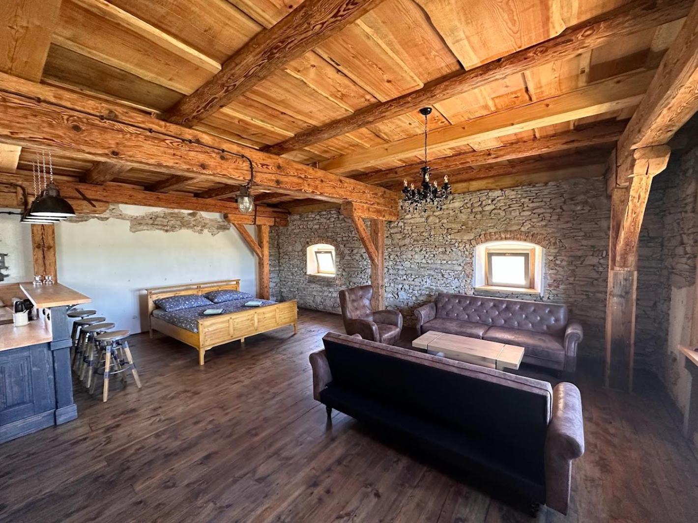 Farma Bláto - Apartmány Sýpka a glamping
