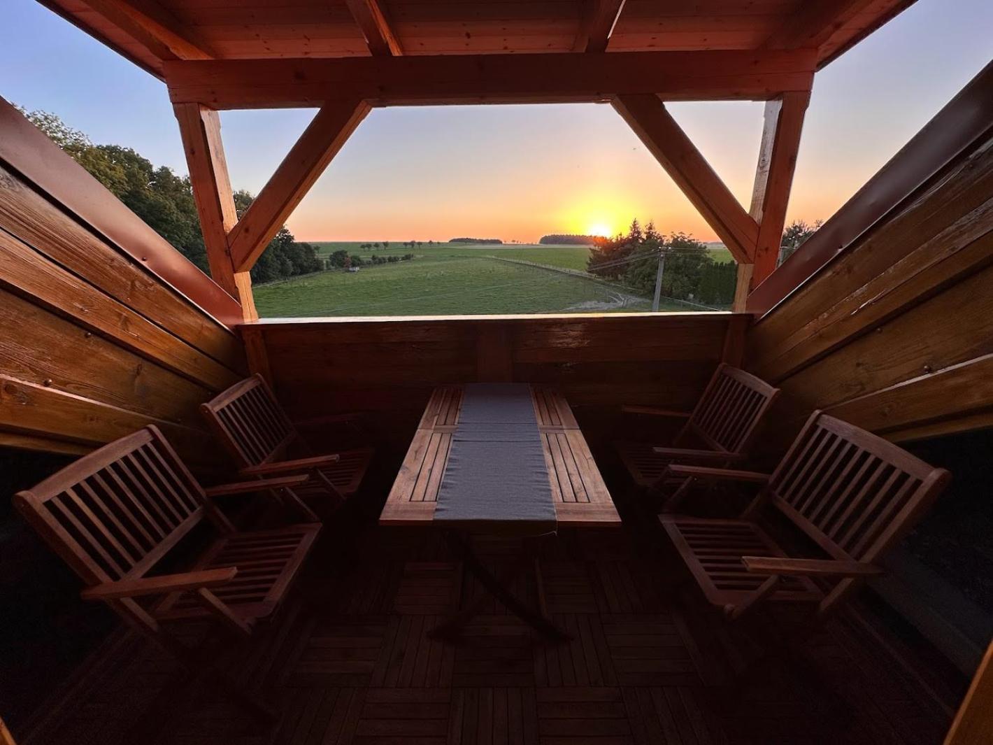 Farma Bláto - Apartmány Sýpka a glamping
