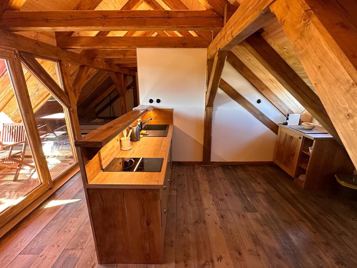 Farma Bláto - Apartmány Sýpka a glamping